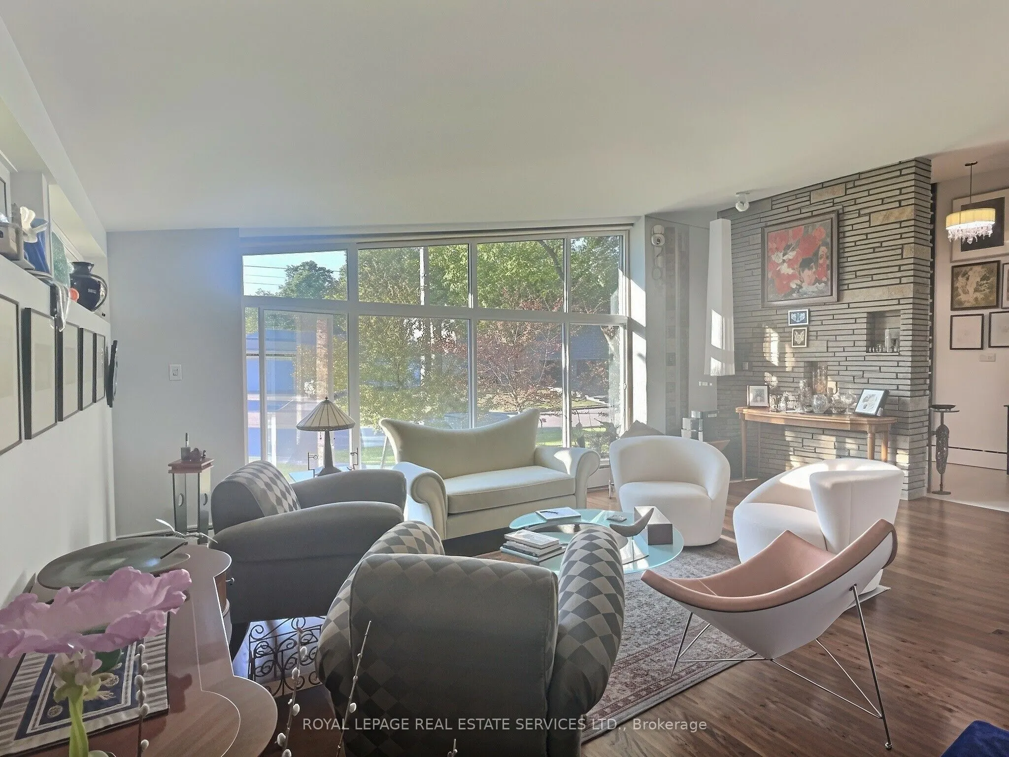 33 Blue Forest Drive
