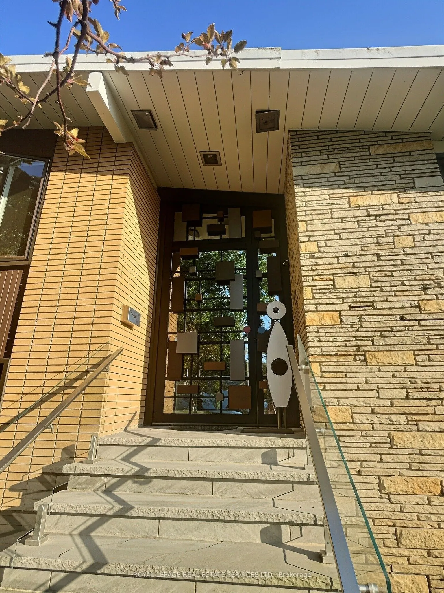 33 Blue Forest Drive