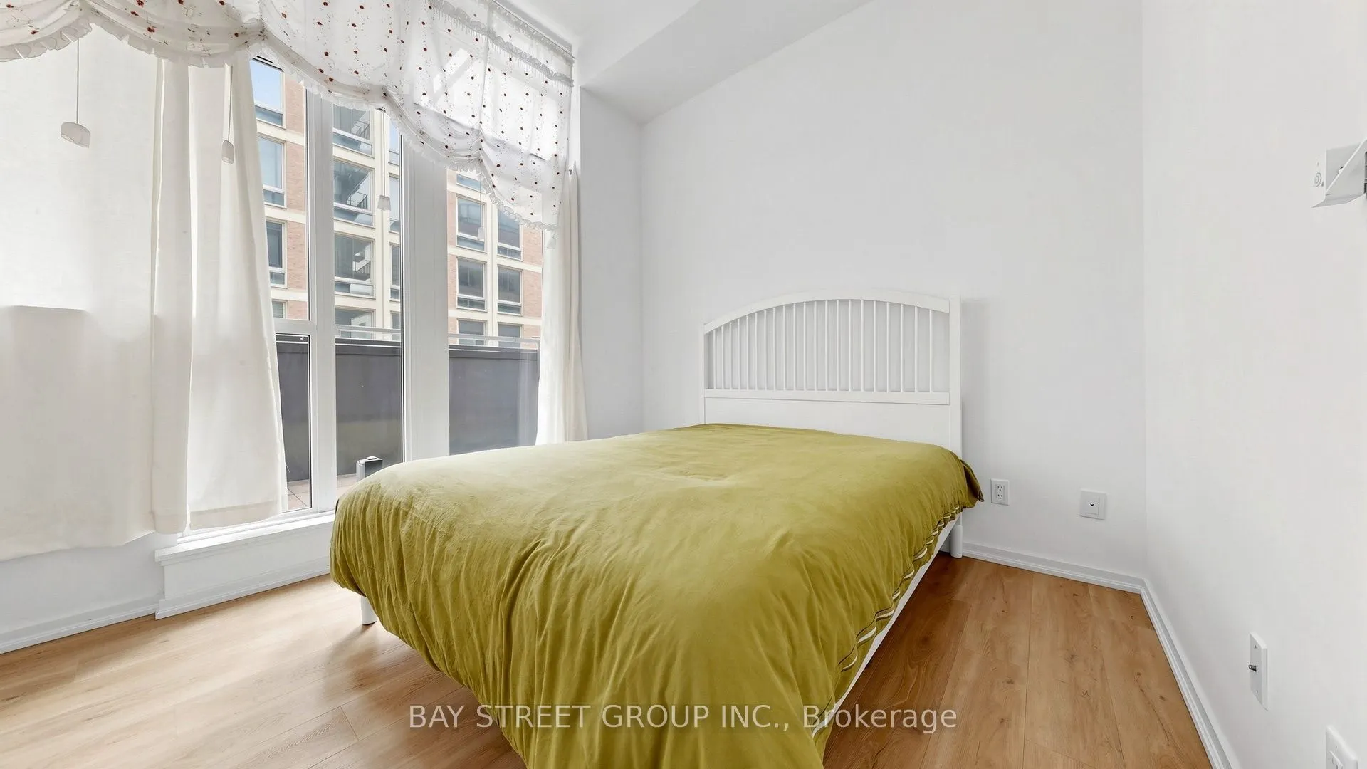 75 St Nicholas Street #311