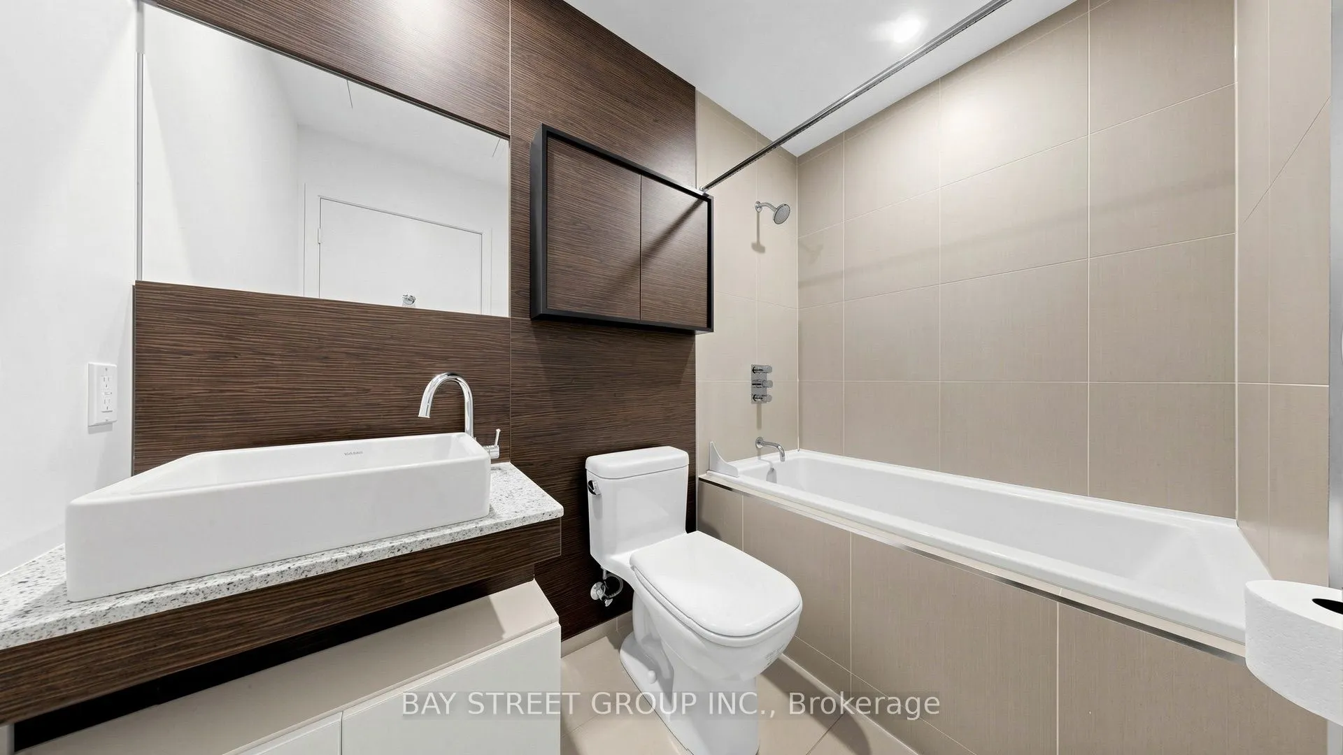 75 St Nicholas Street #311