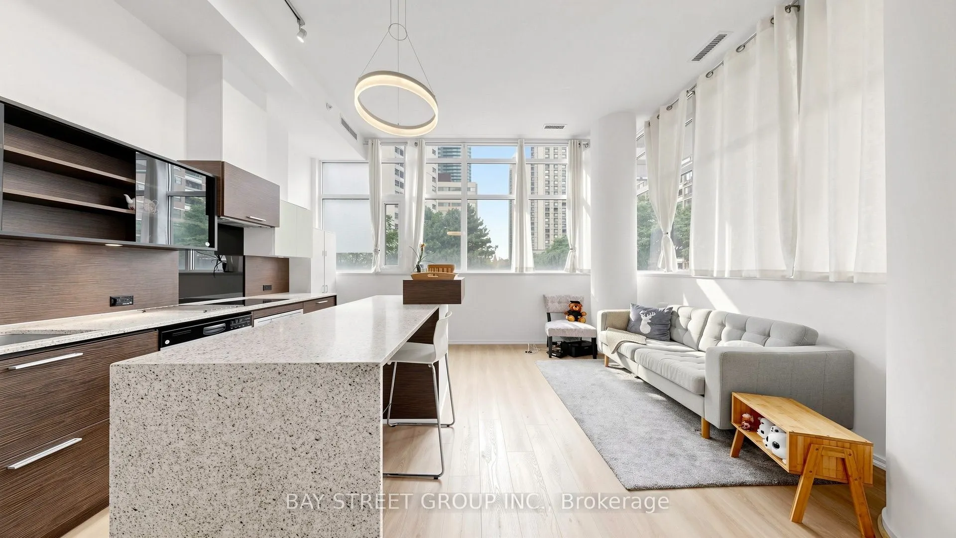 75 St Nicholas Street #311