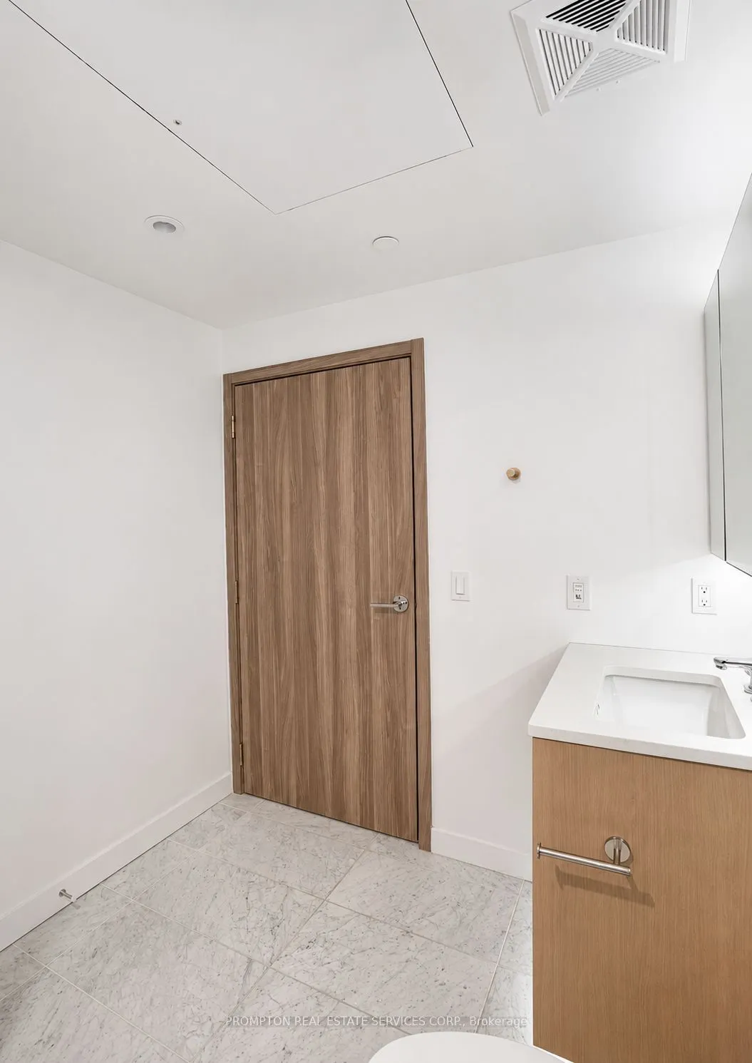 85 McMahon Drive #2115