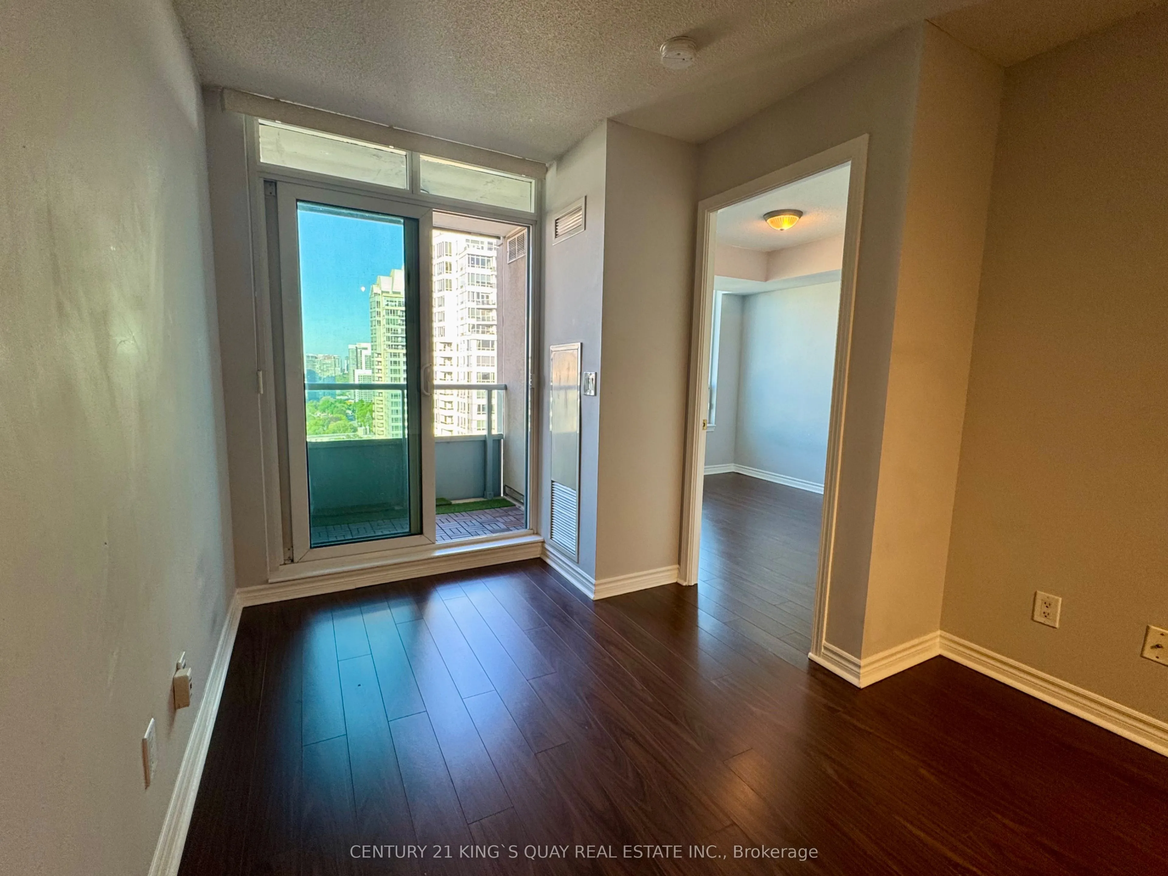 17 Barberry Place #2006