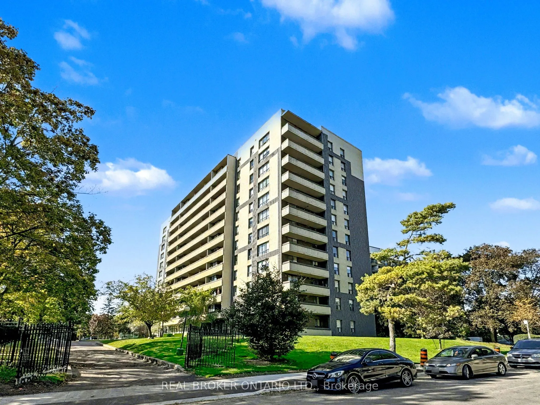 100 Canyon Avenue #503