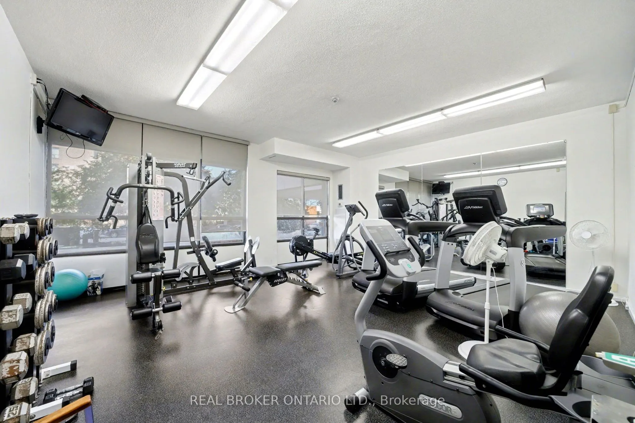 100 Canyon Avenue #503