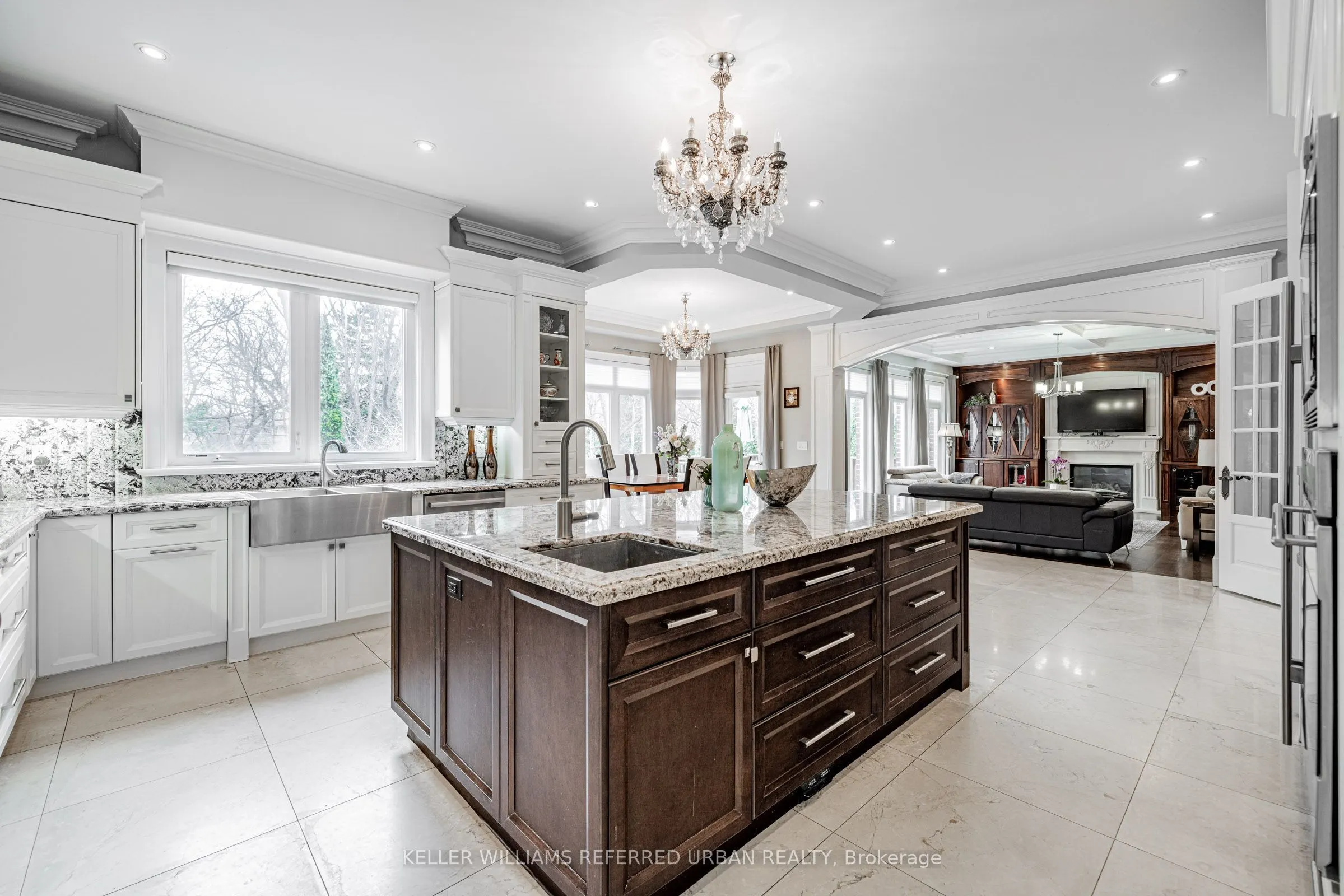 60 Hawksbury Drive