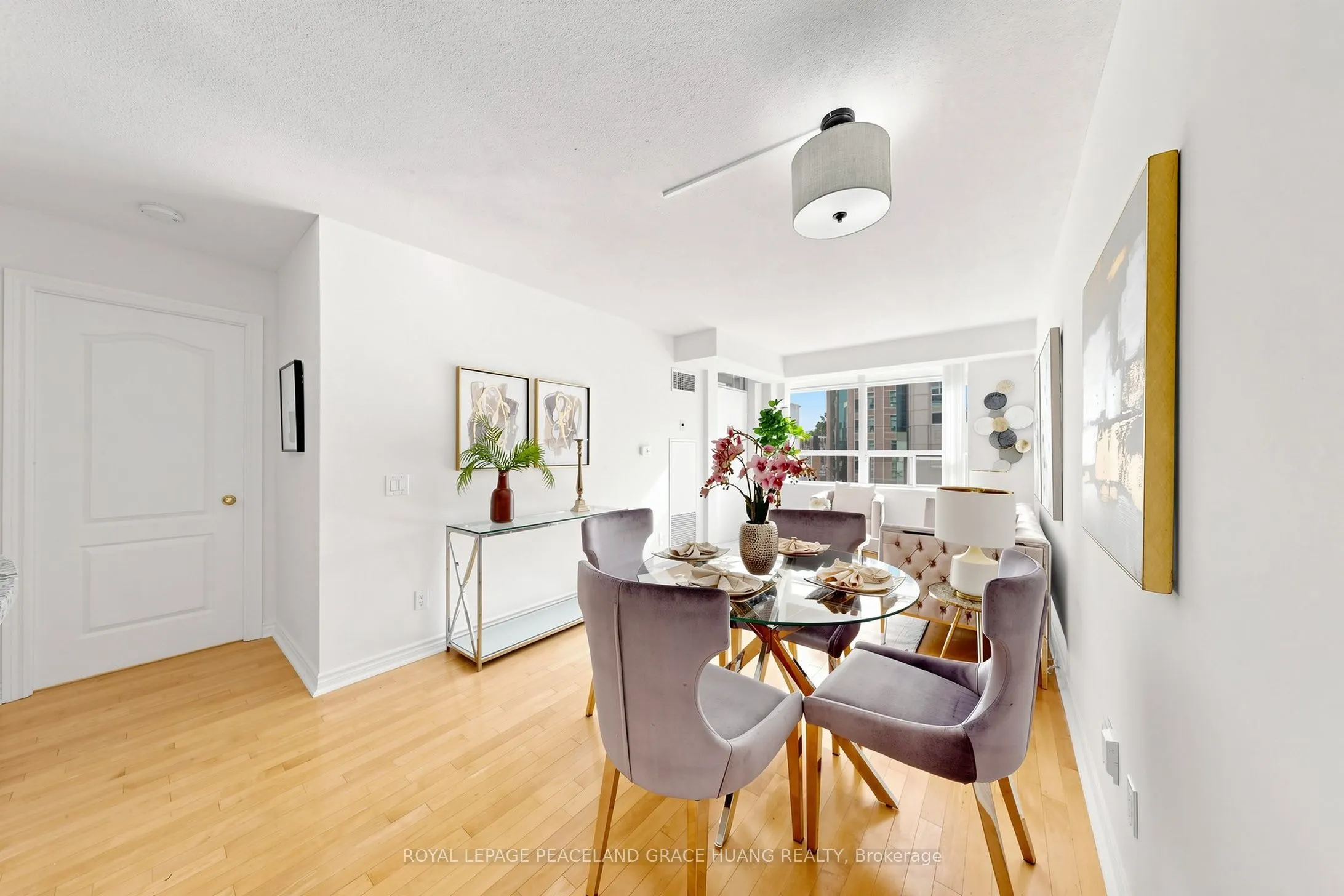 5 Rosehill Avenue #609