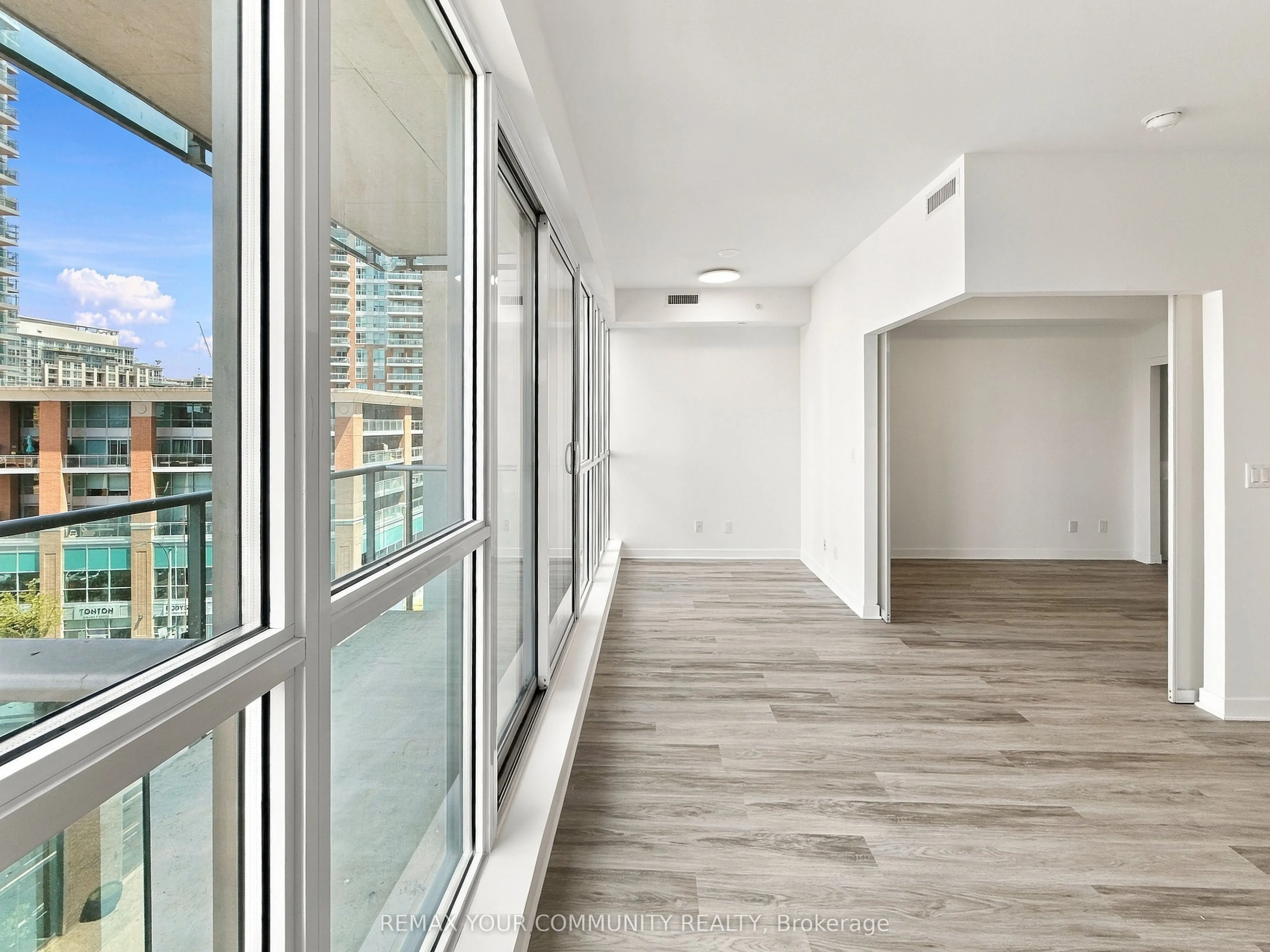 150 East Liberty Street #618