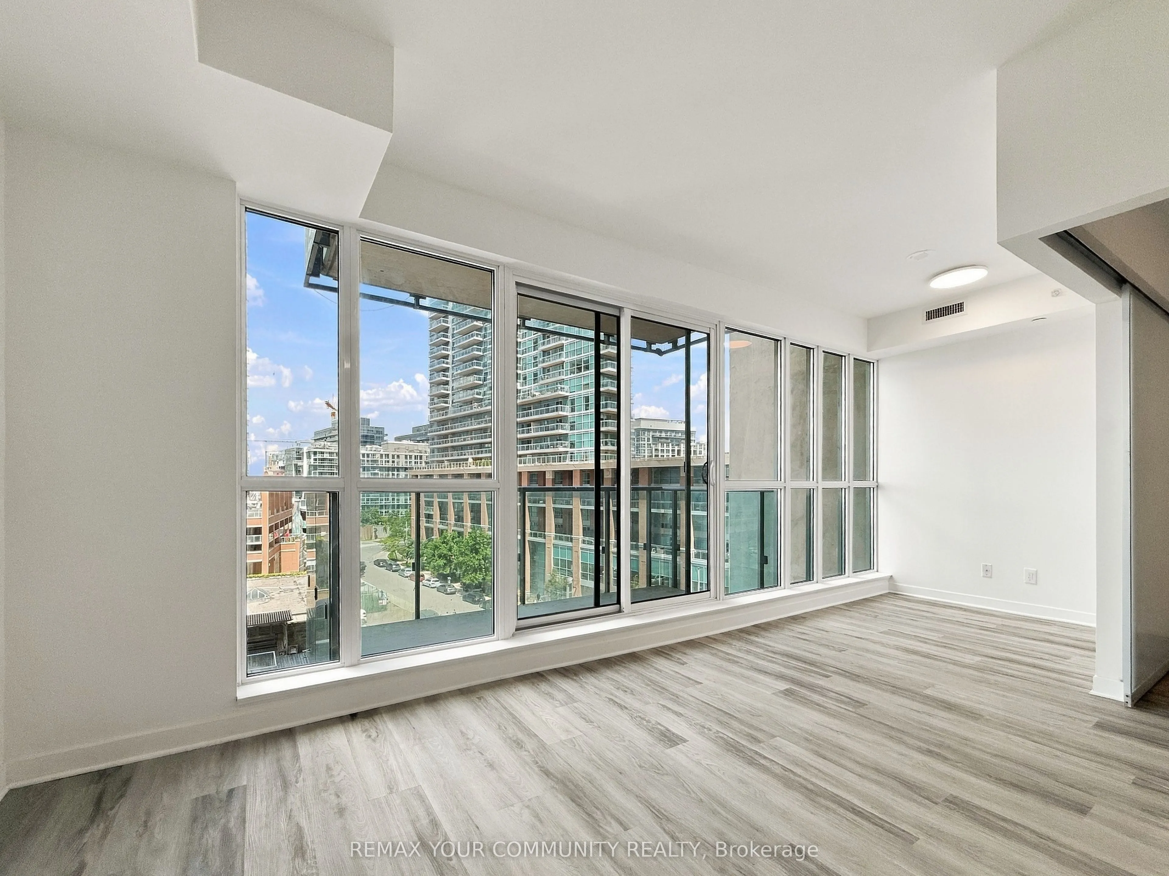 150 East Liberty Street #618