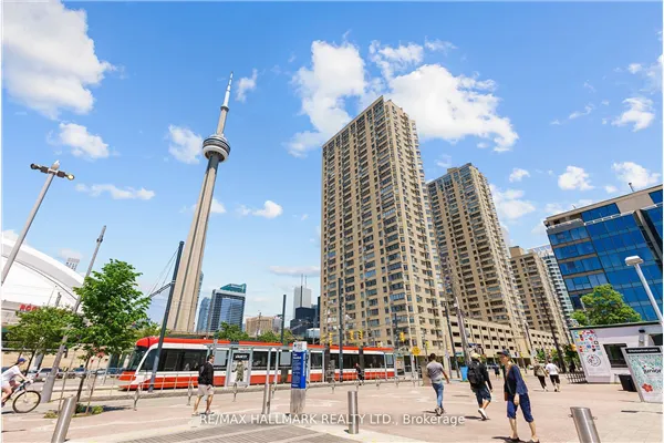 270 Queens Quay W #2903