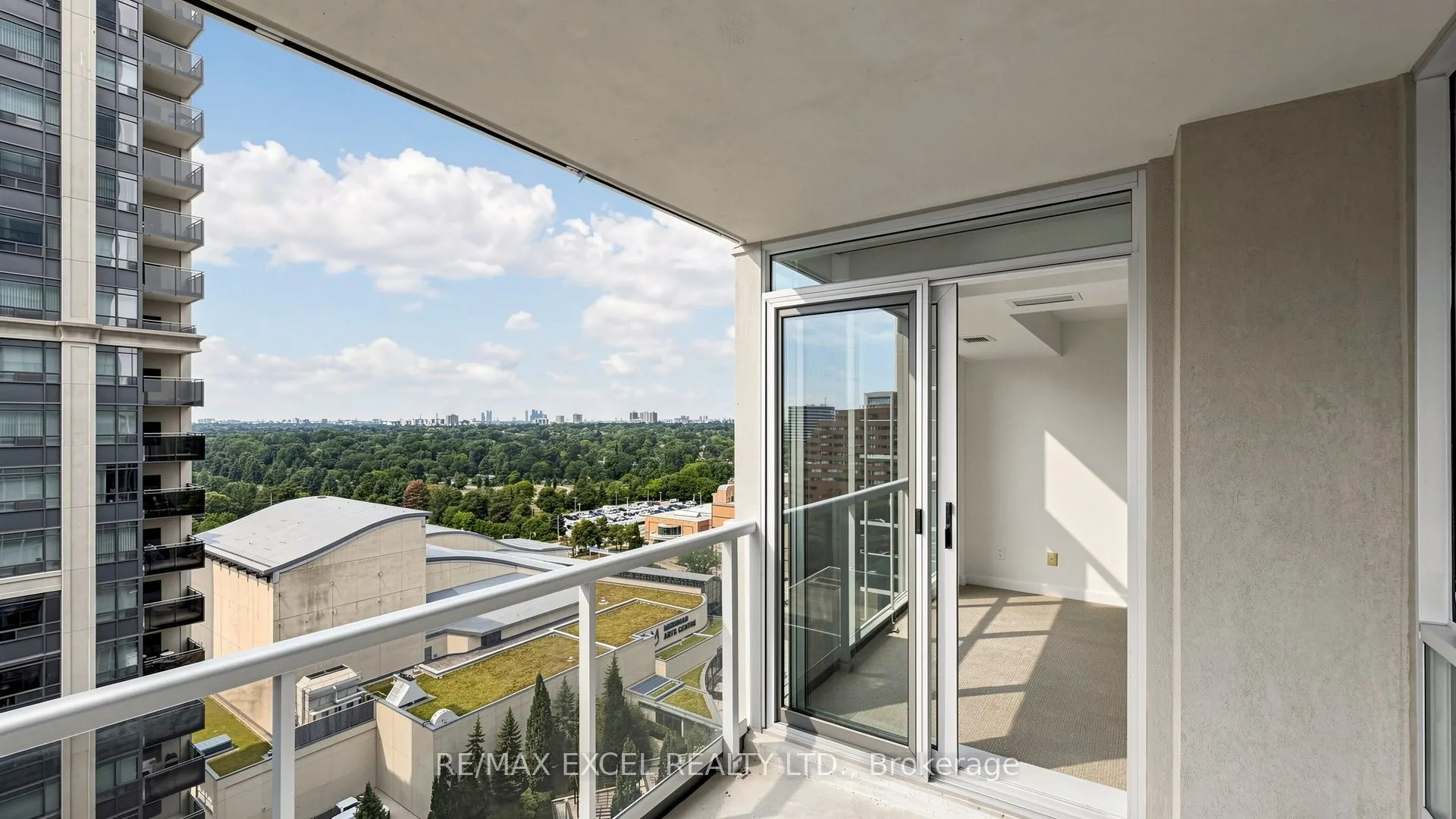 4978 Yonge Street #2009