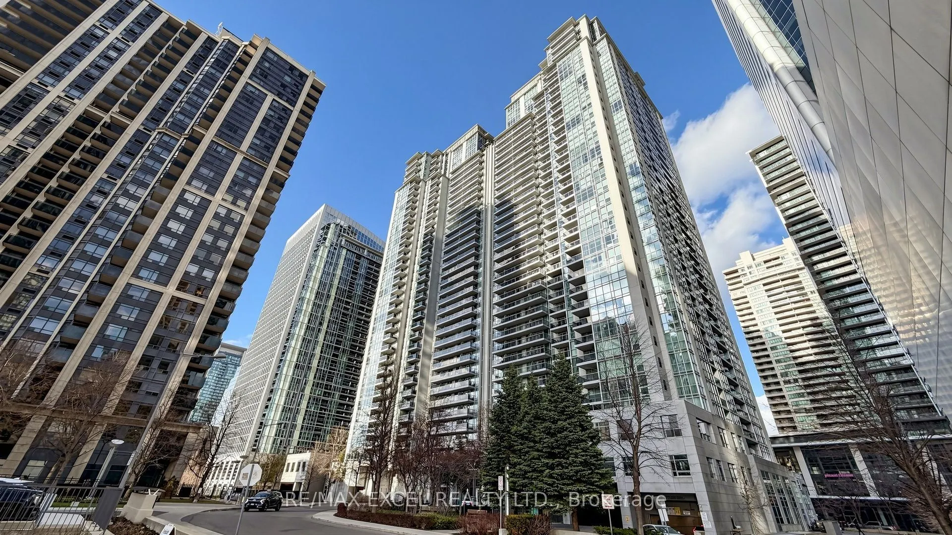 4978 Yonge Street #2009