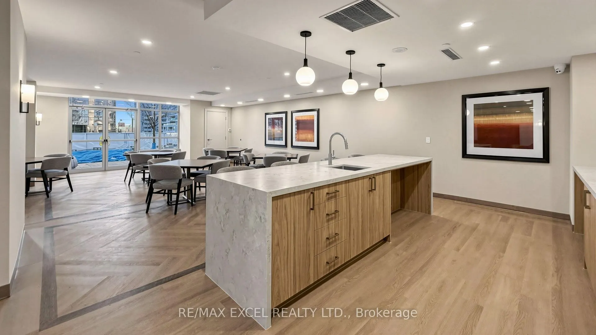 4978 Yonge Street #2009