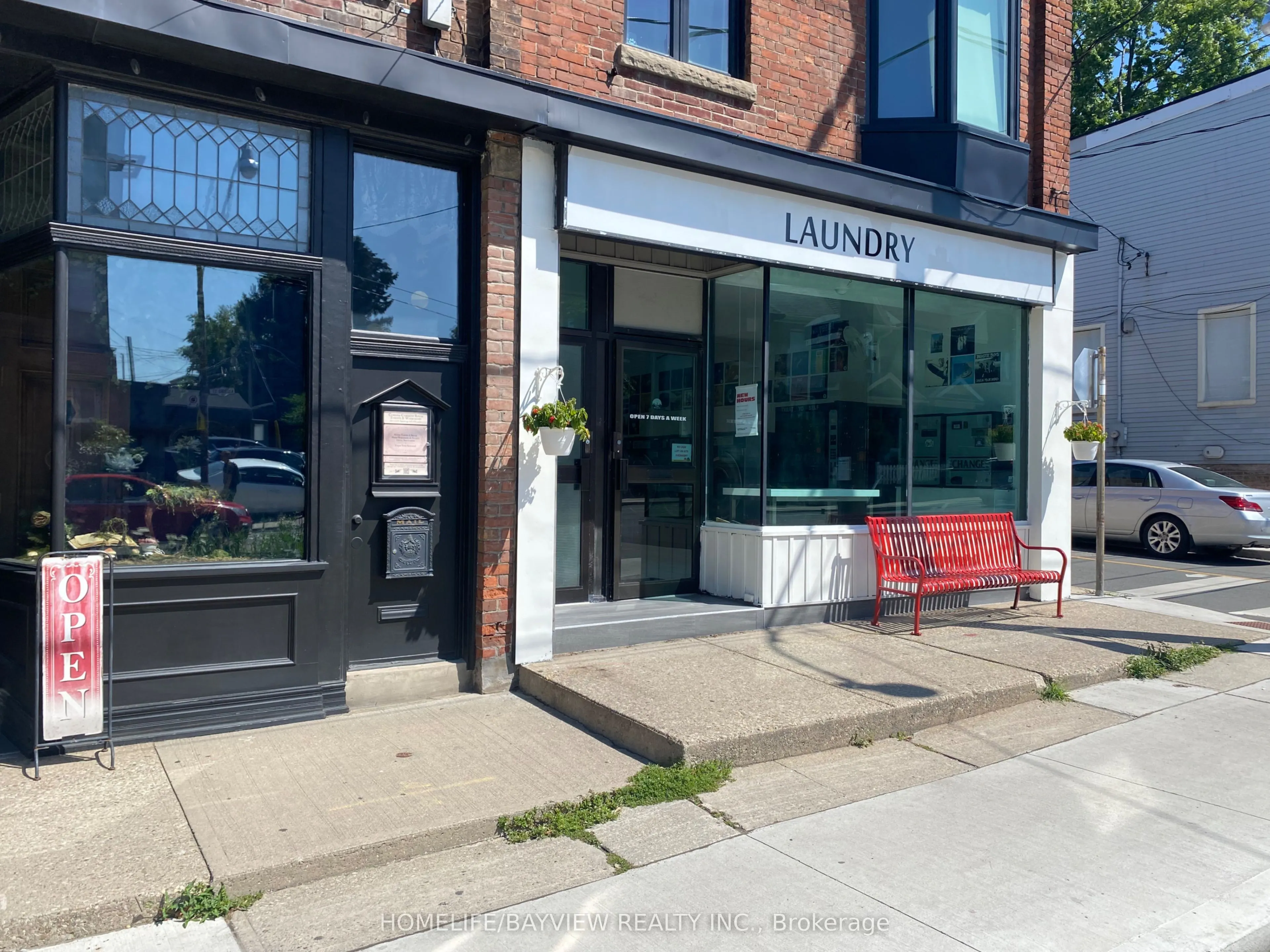 318 Harbord Street