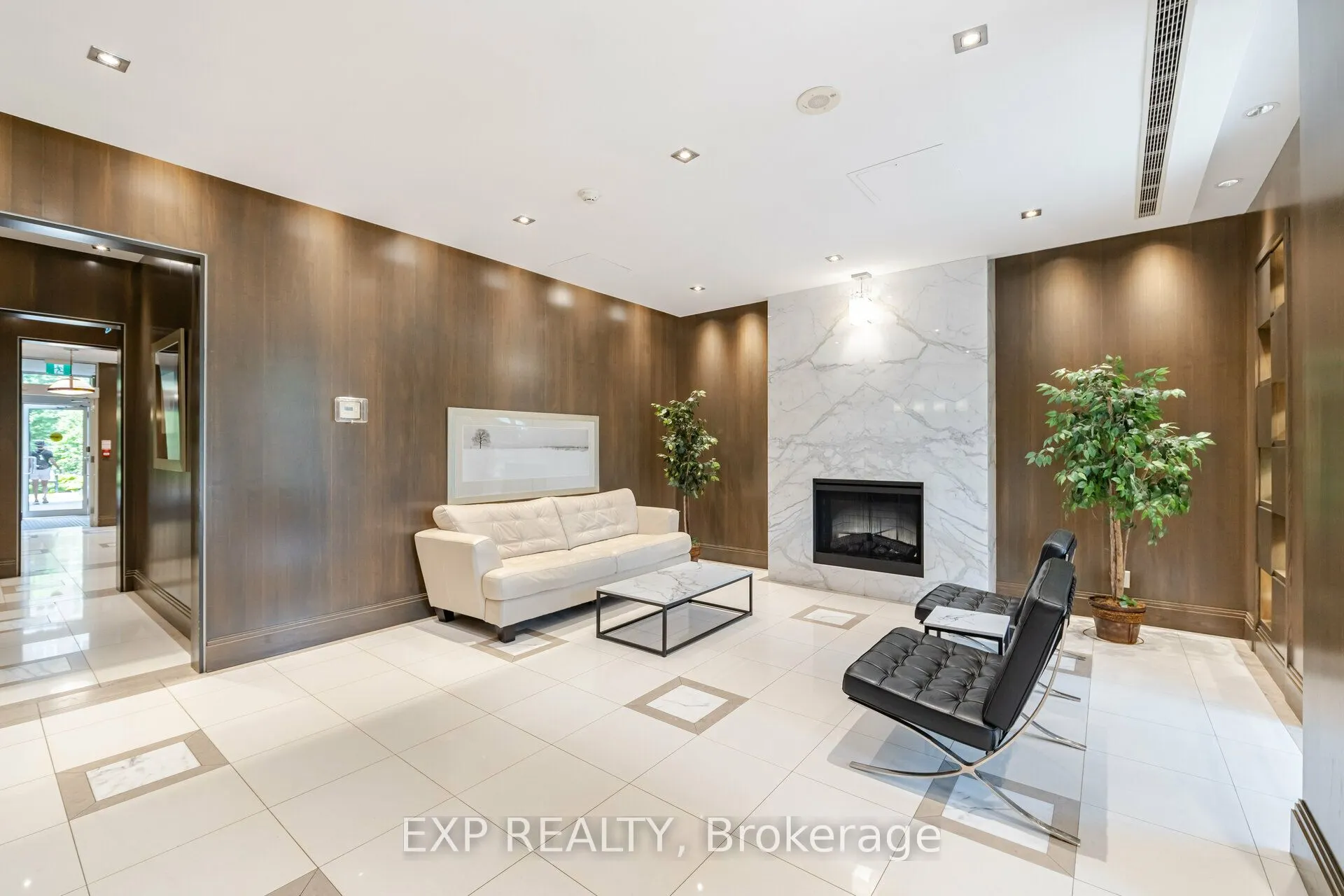 1103 Leslie Street #1103