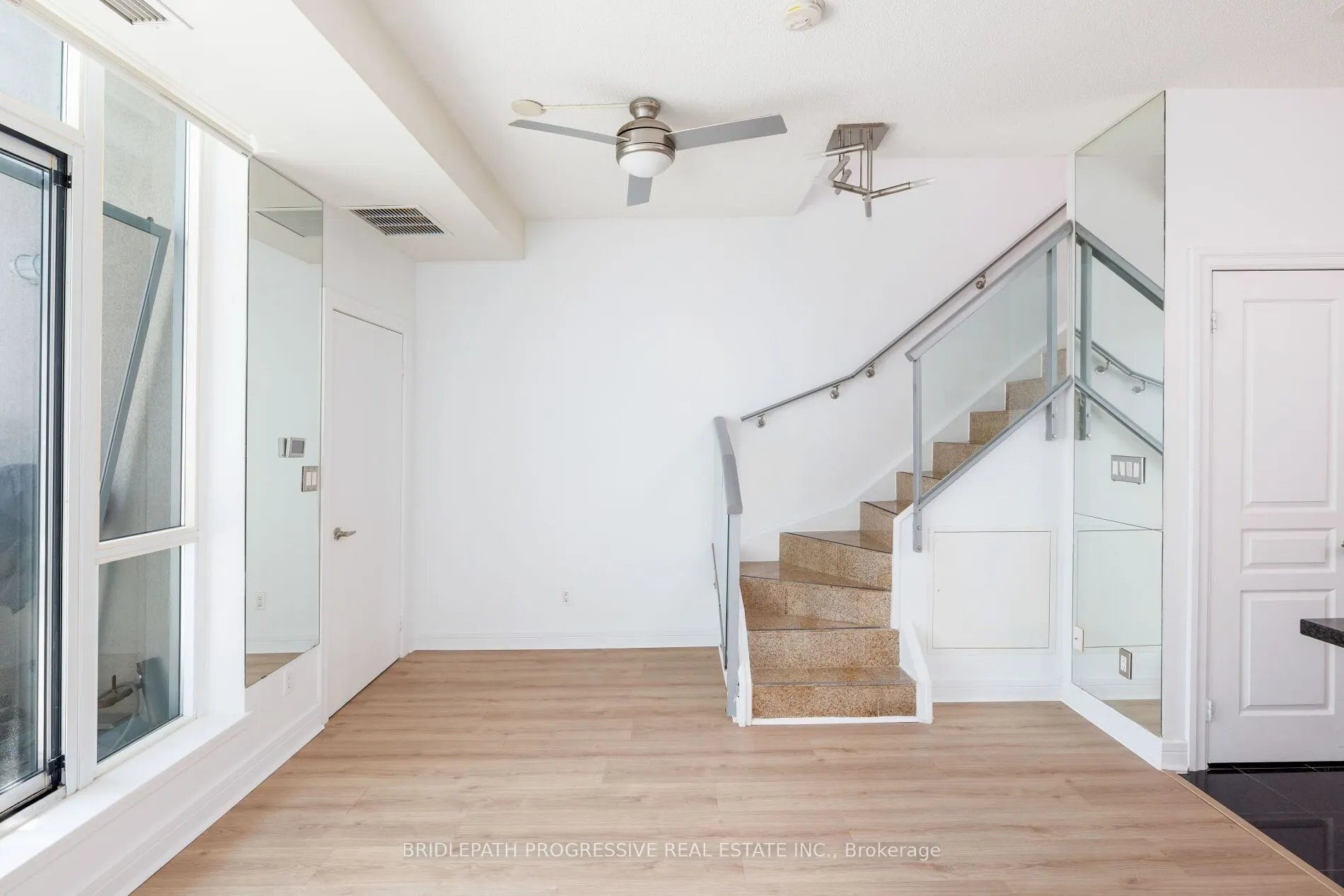 1 Avondale Avenue #509