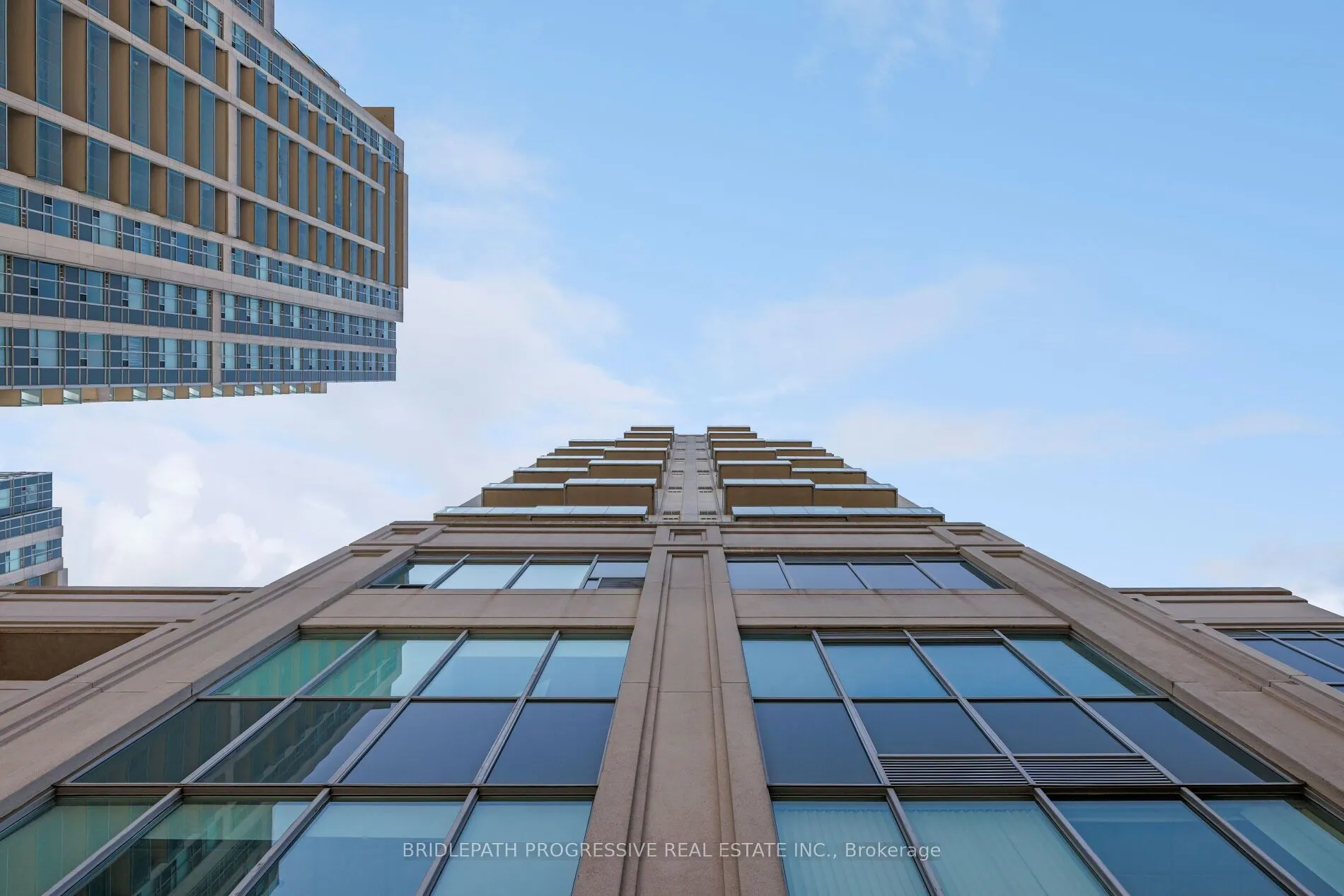1 Avondale Avenue #509
