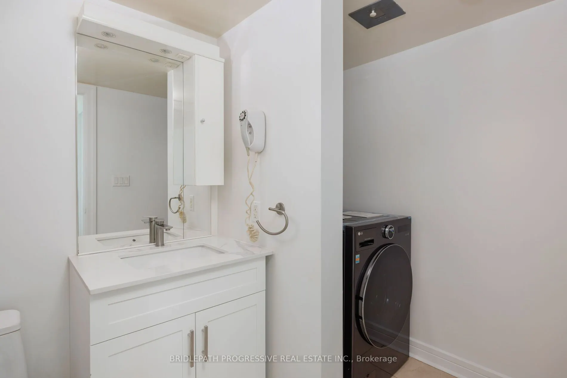1 Avondale Avenue #509