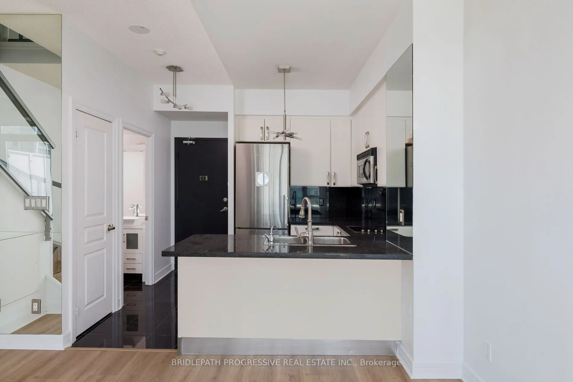 1 Avondale Avenue #509