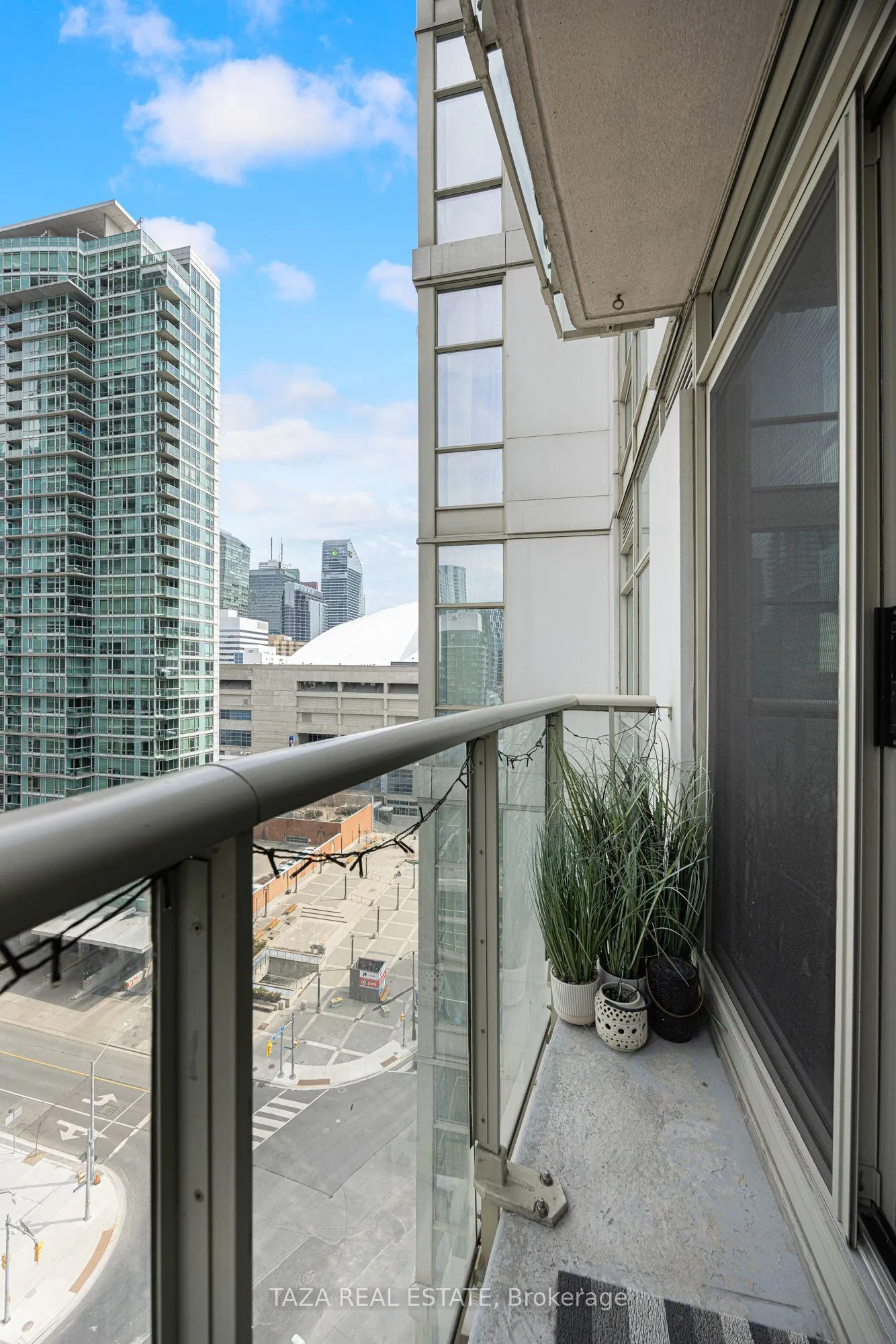 10 Navy Wharf Court #1705