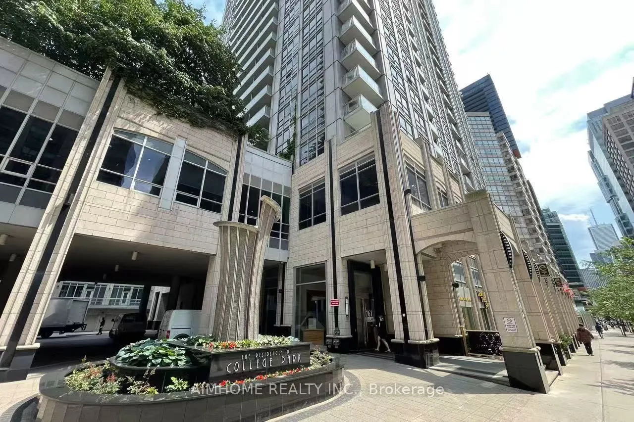 761 bay Street #2313