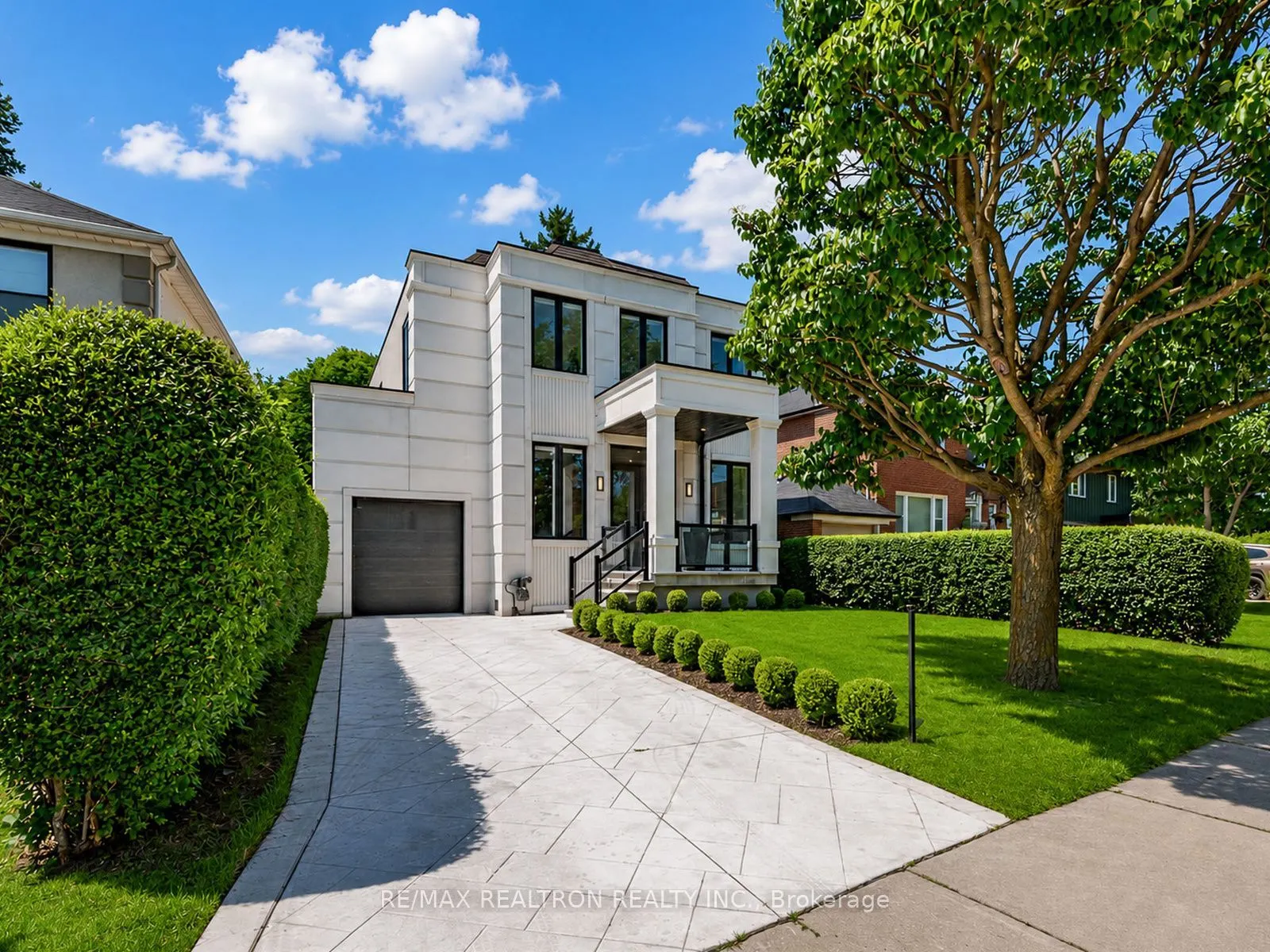 303 Ridley Boulevard
