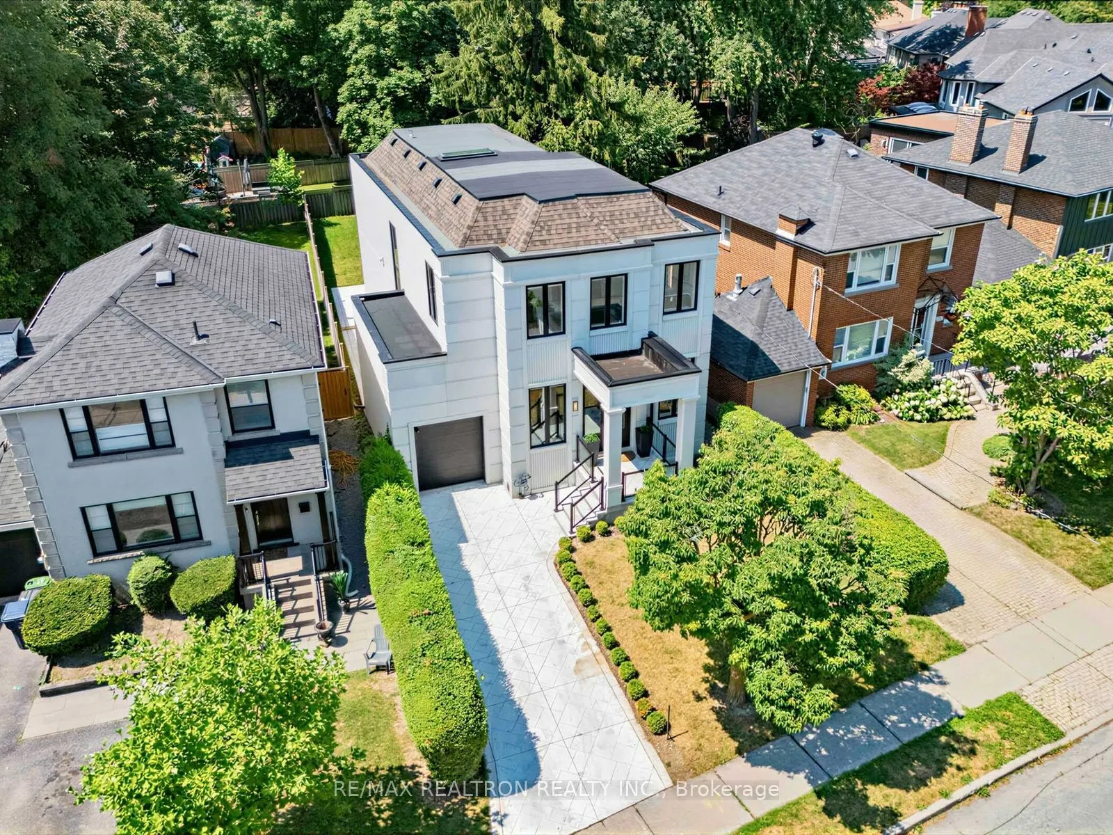 303 Ridley Boulevard