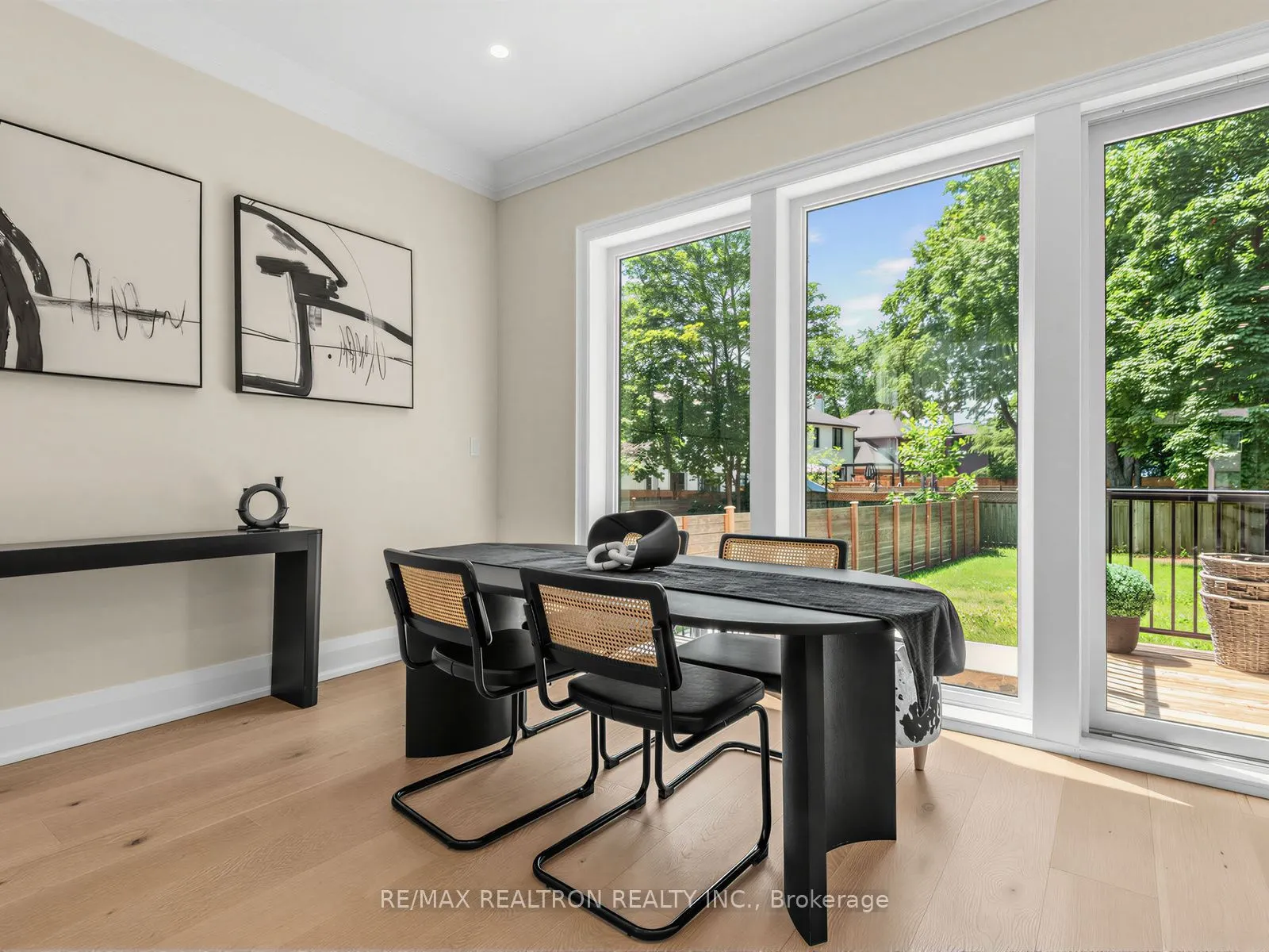 303 Ridley Boulevard