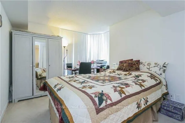 5793 Yonge Street #705