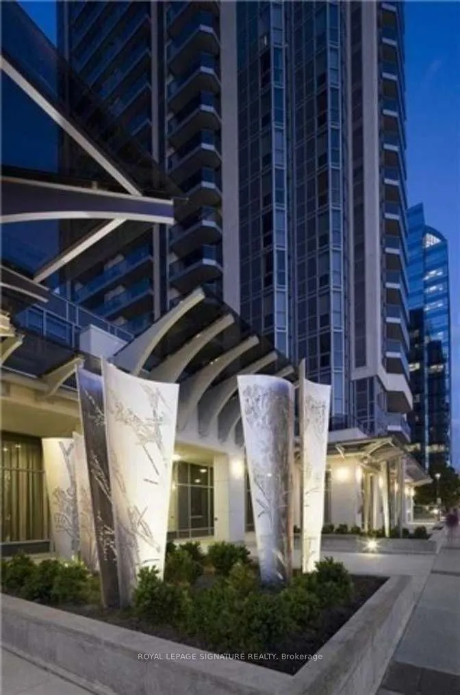 5793 Yonge Street #705