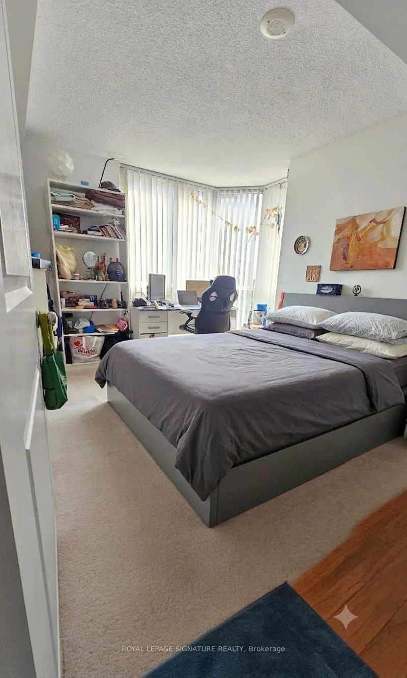 5793 Yonge Street #705