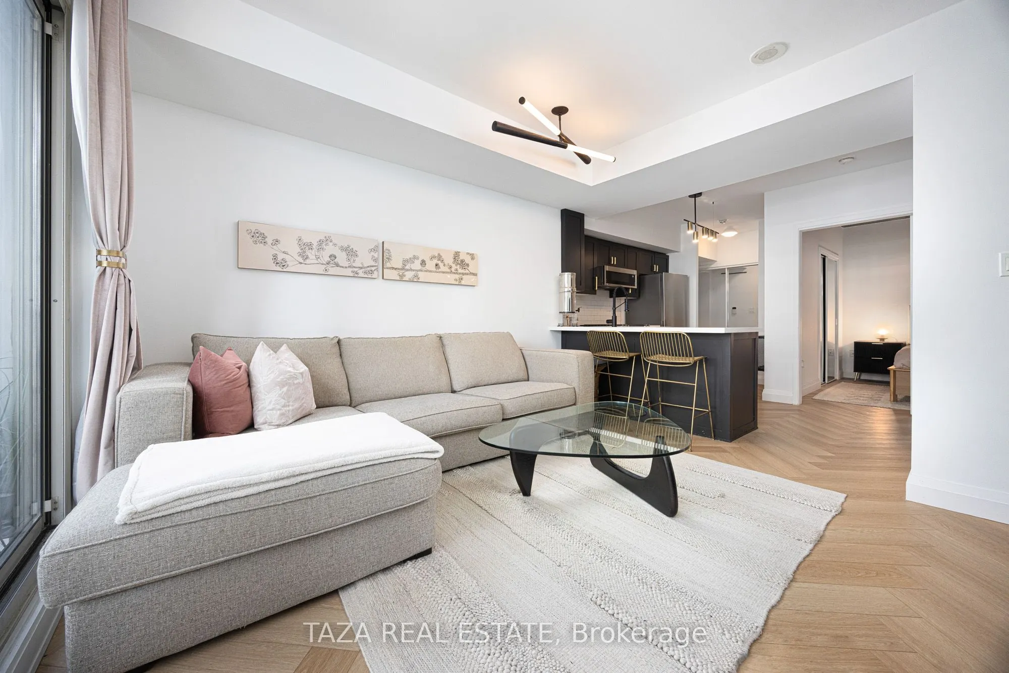 10 Navy Wharf Court #1705