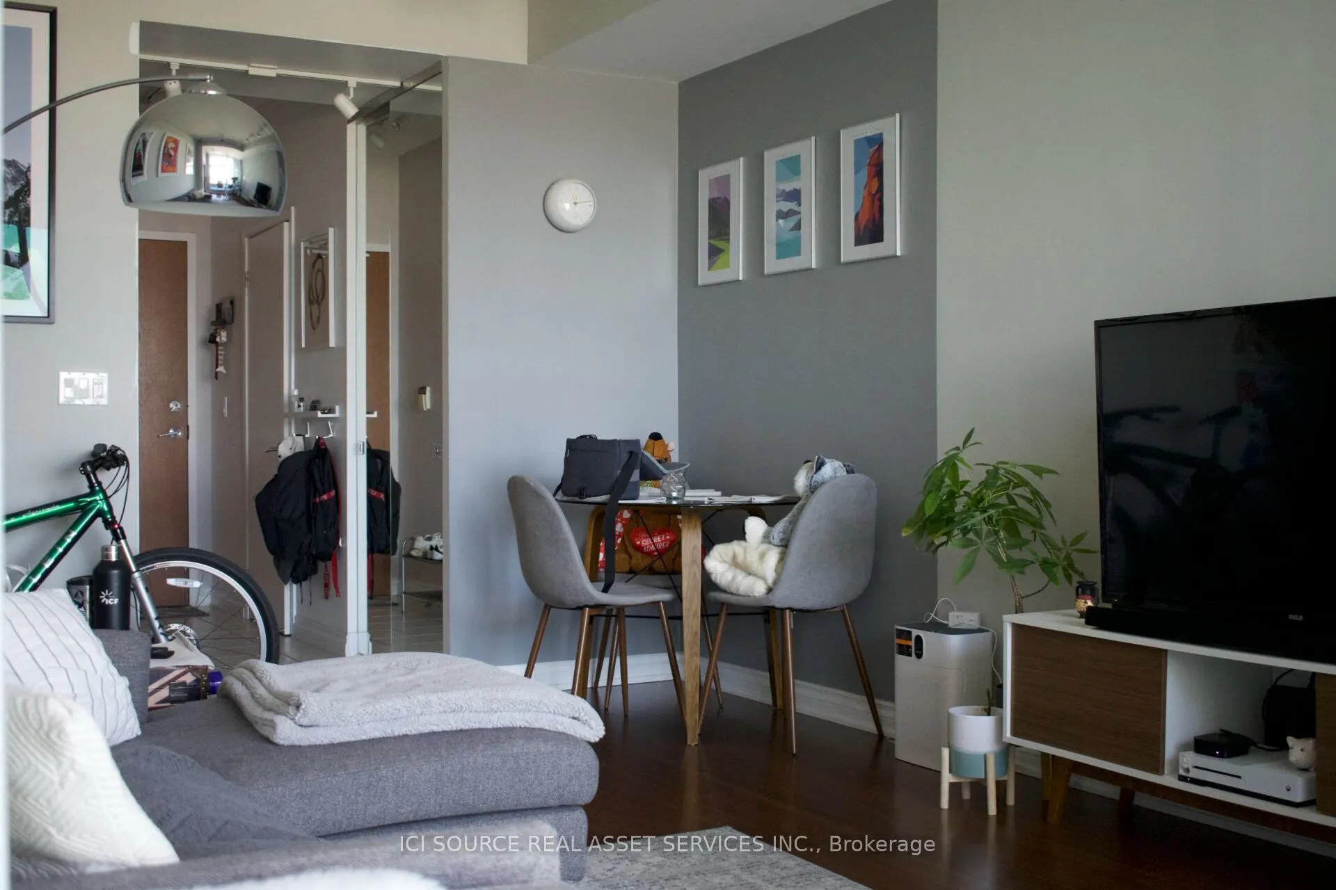 219 Fort York Boulevard #2612