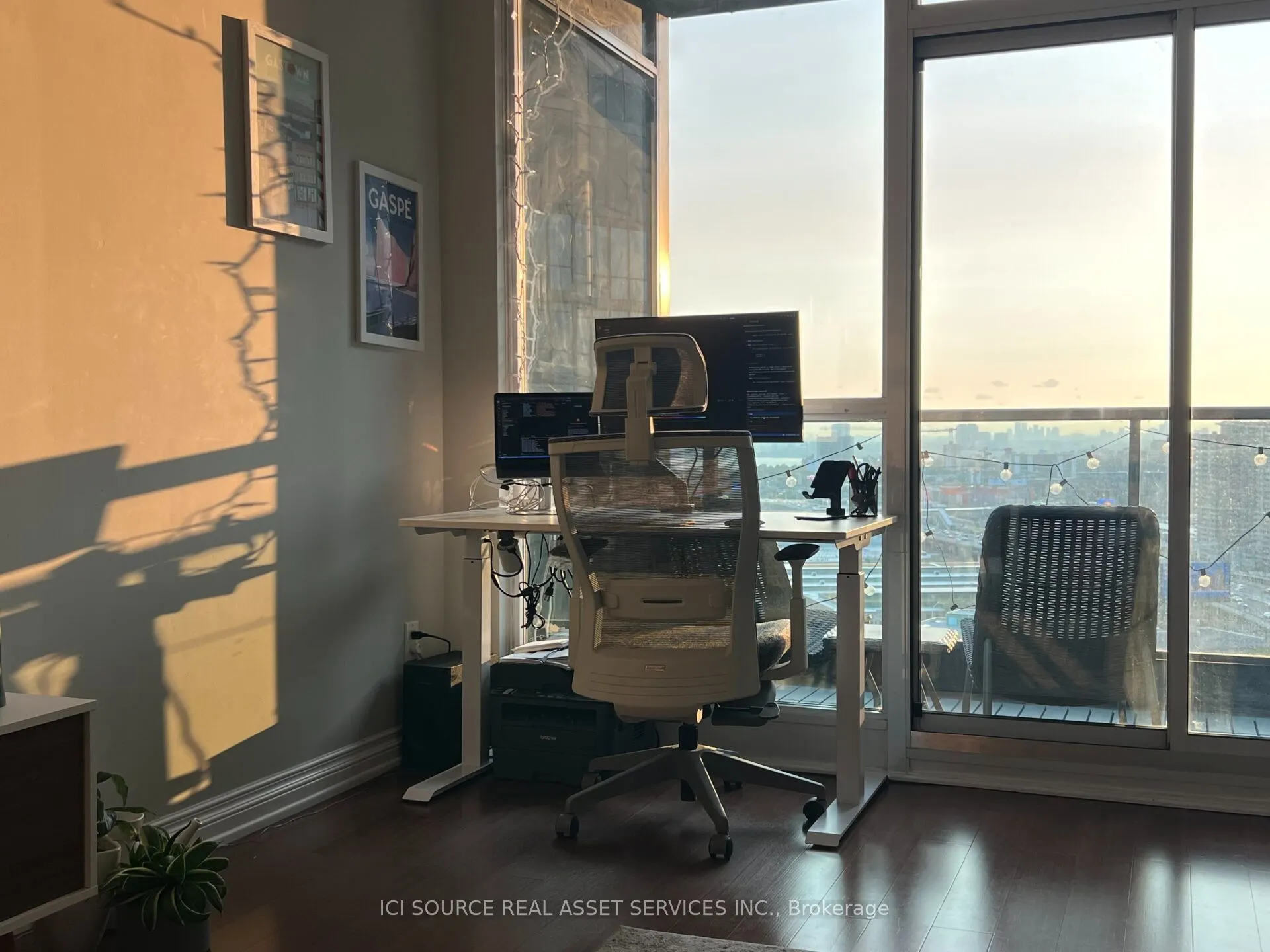 219 Fort York Boulevard #2612