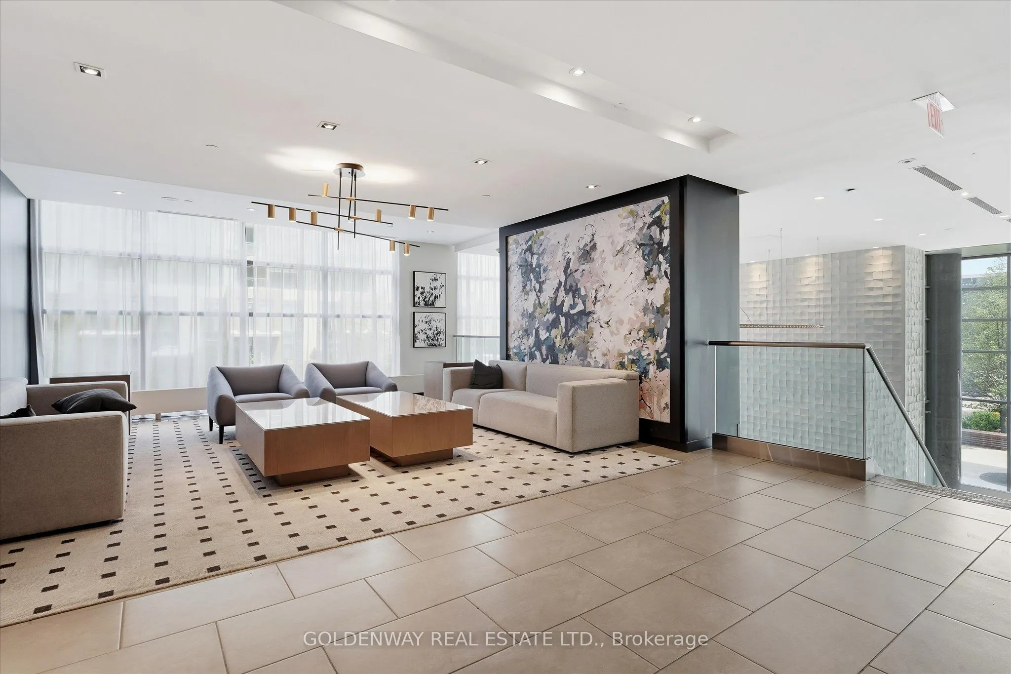 11 Brunel Court #5015