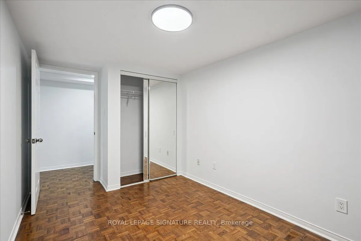 12 Castle View Avenue #Lower