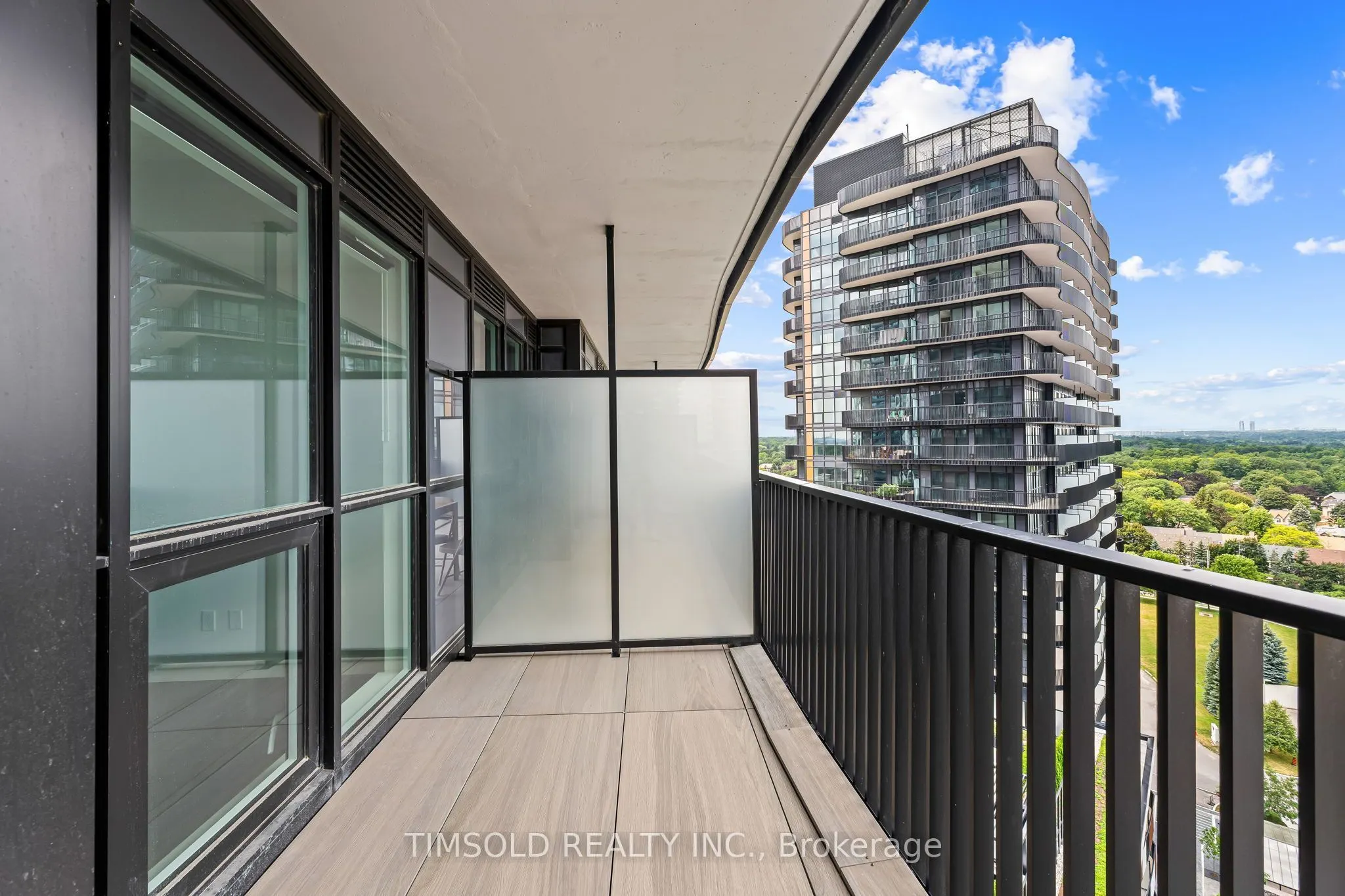 18 Esther Shiner Boulevard #1609