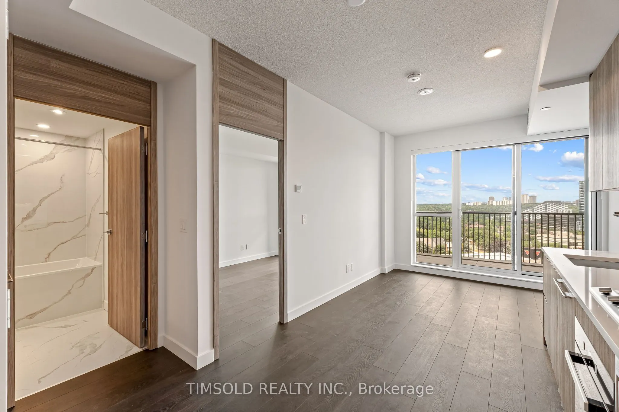 18 Esther Shiner Boulevard #1609