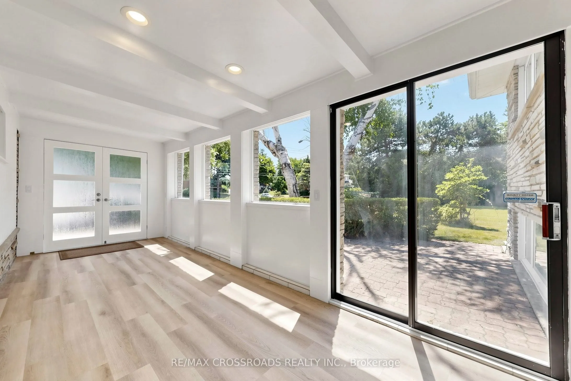 15 Alamosa Drive