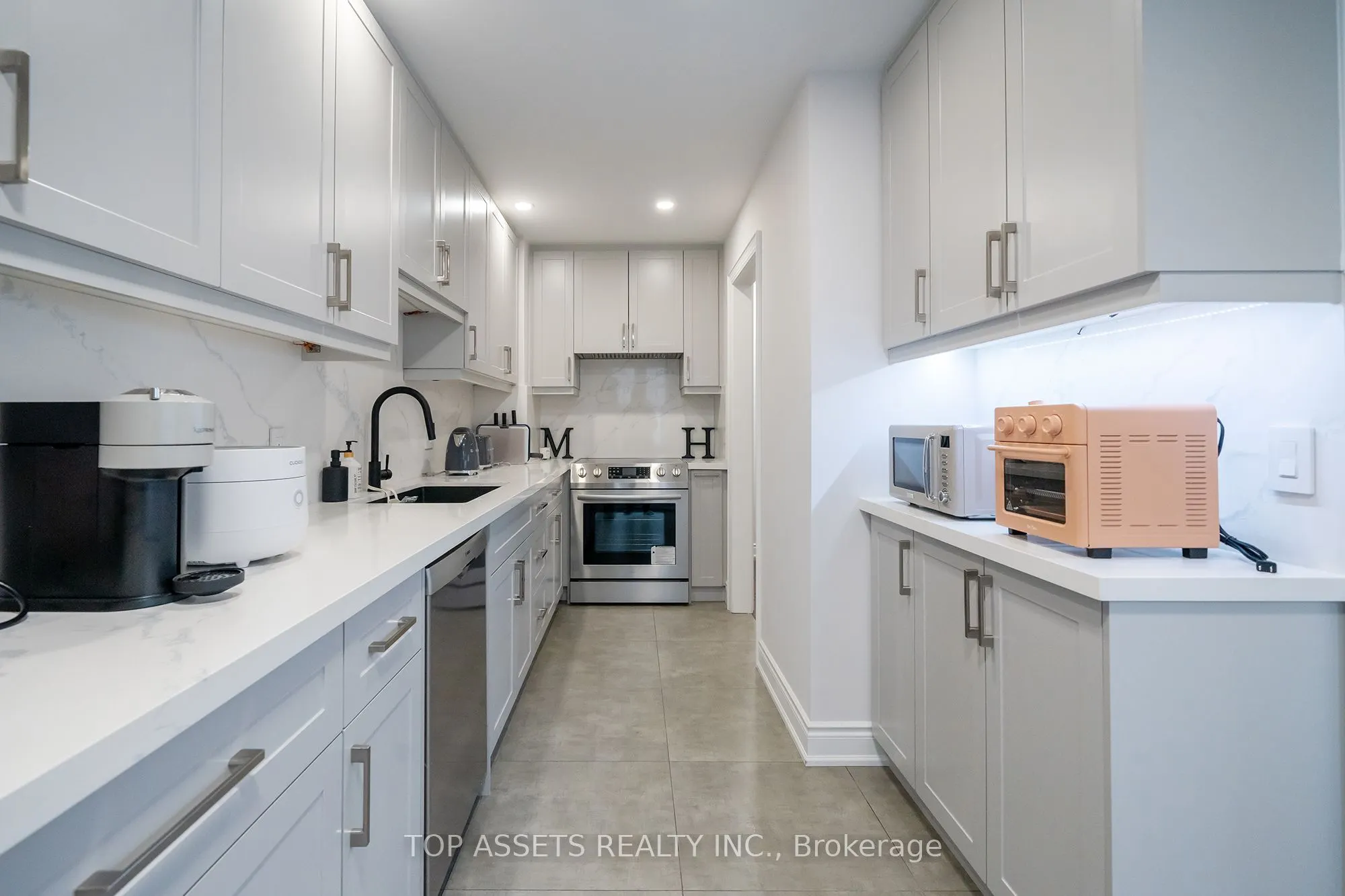 11 Everson Drive #105