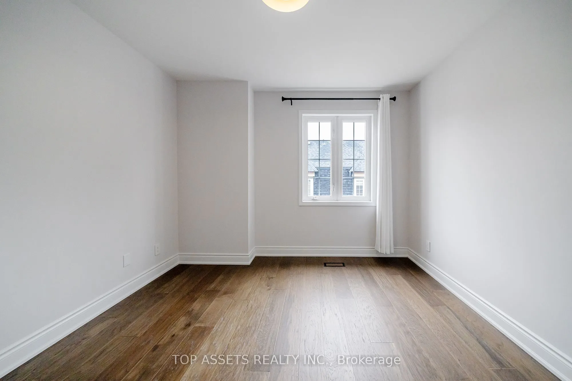 11 Everson Drive #105