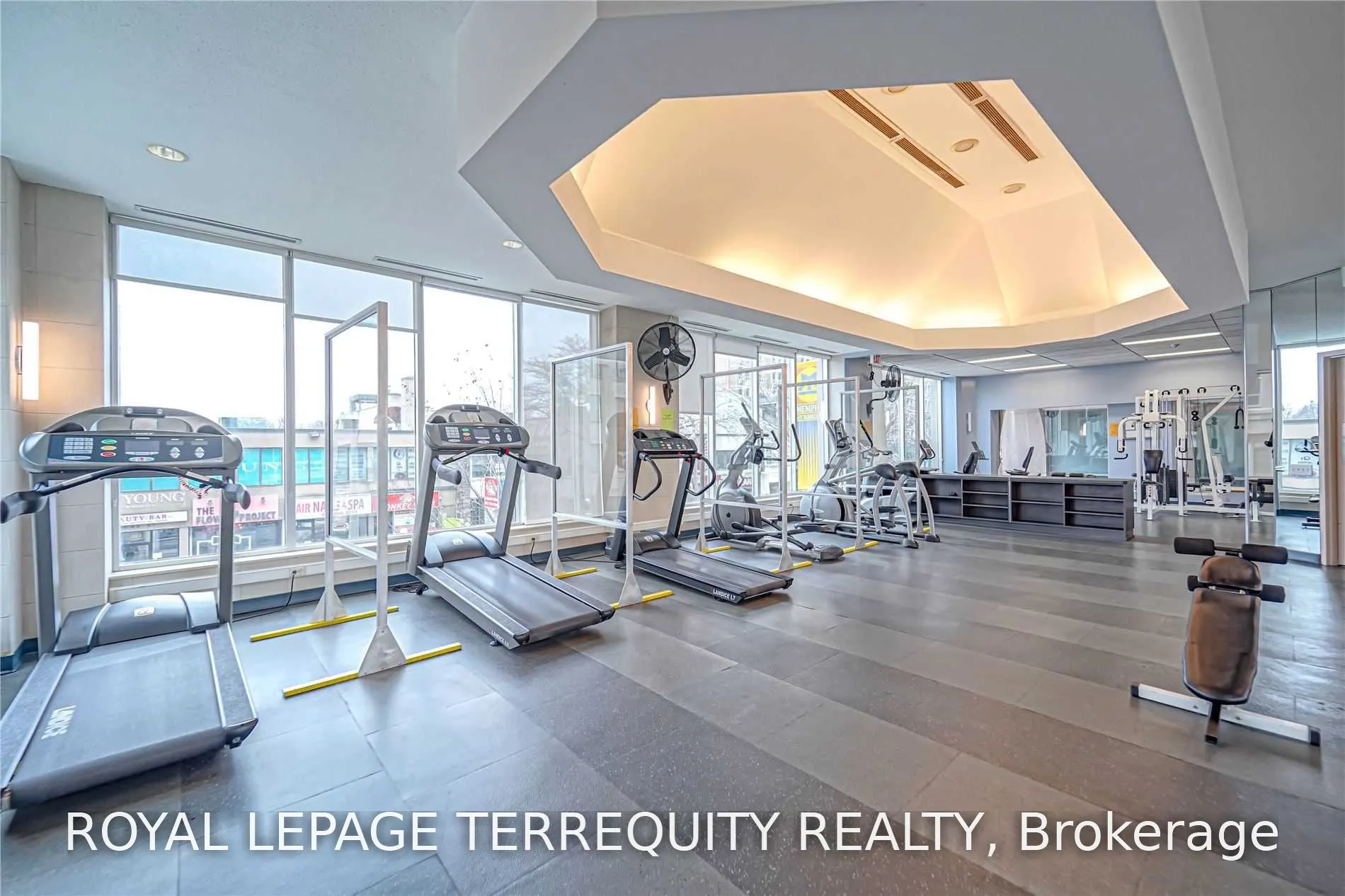 942 Yonge Street #319