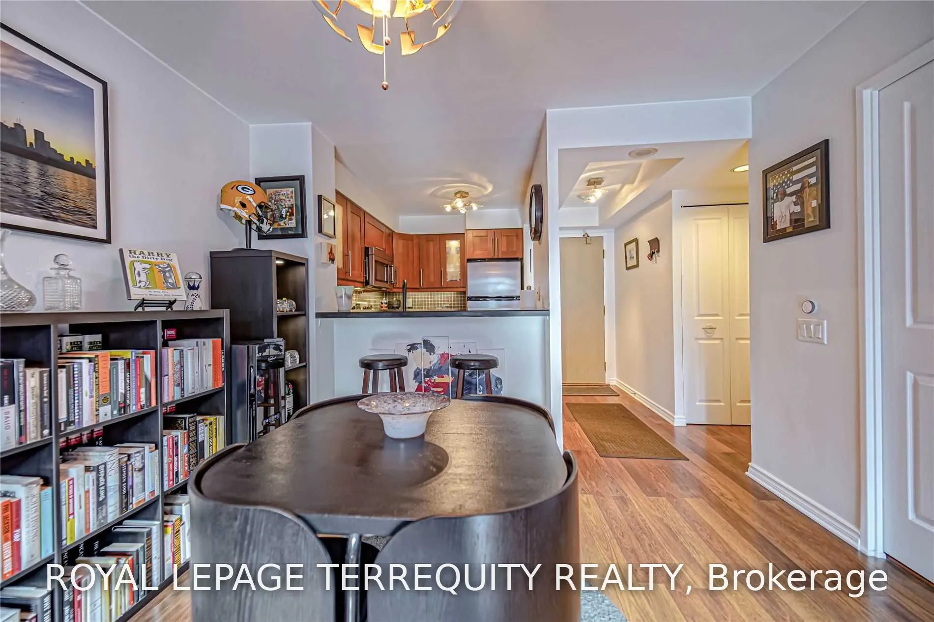 942 Yonge Street #319
