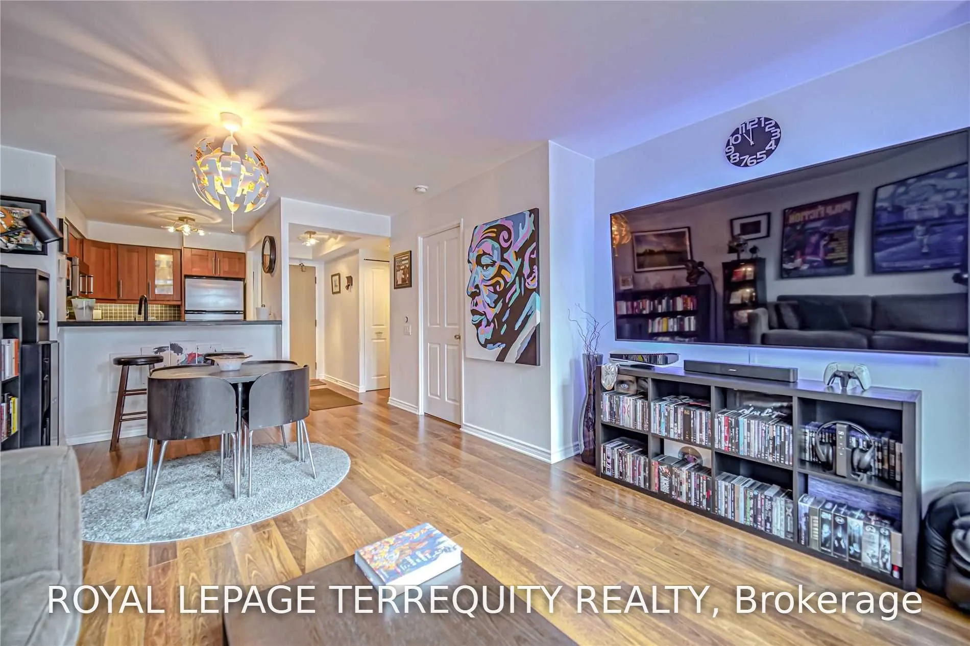 942 Yonge Street #319