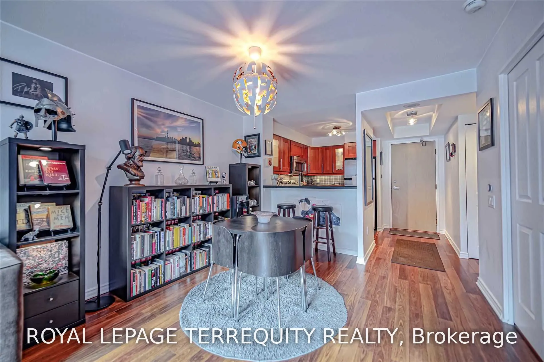 942 Yonge Street #319