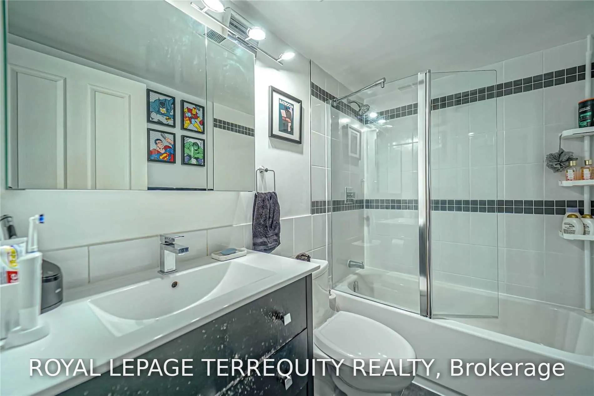 942 Yonge Street #319