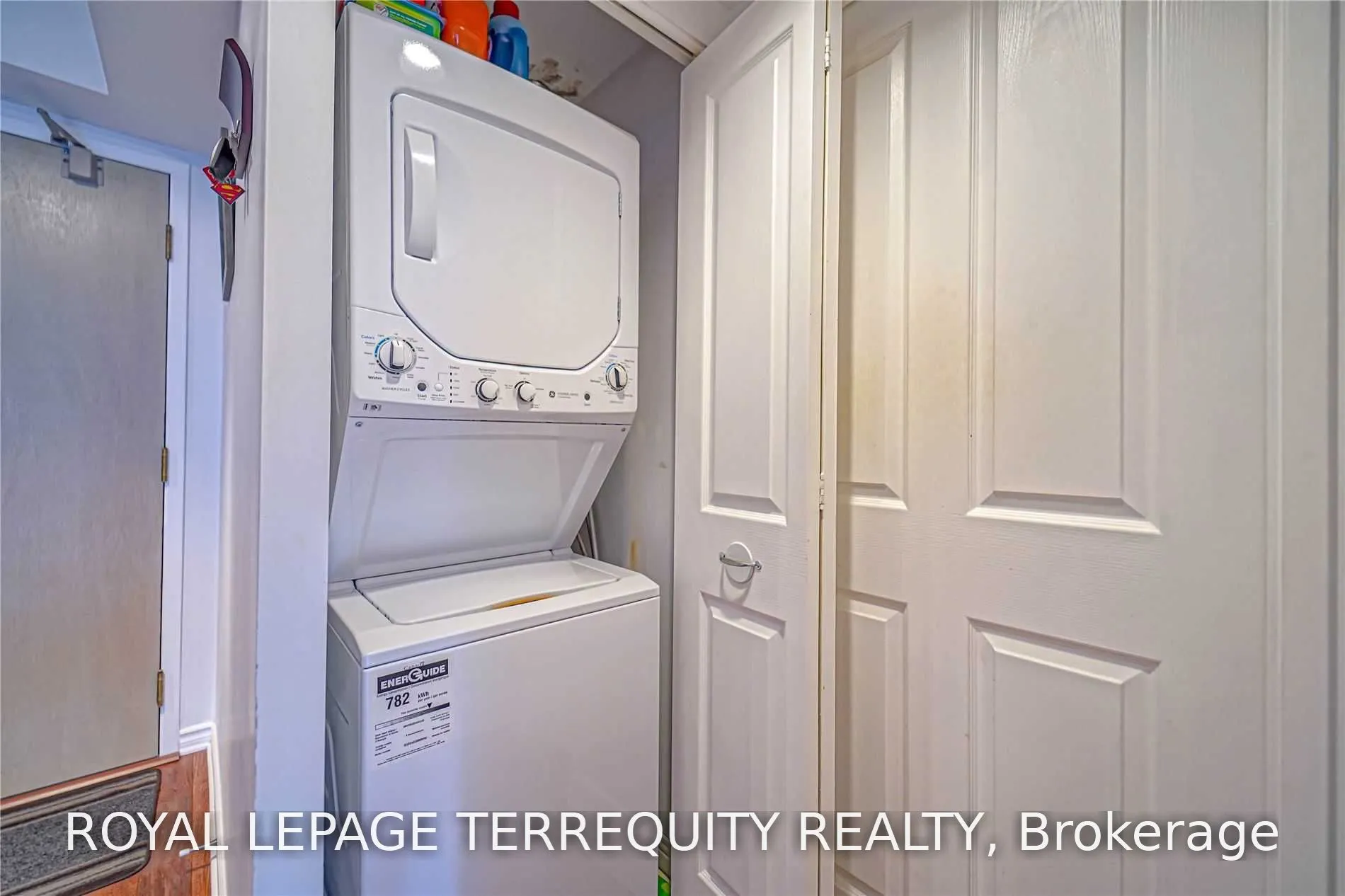 942 Yonge Street #319