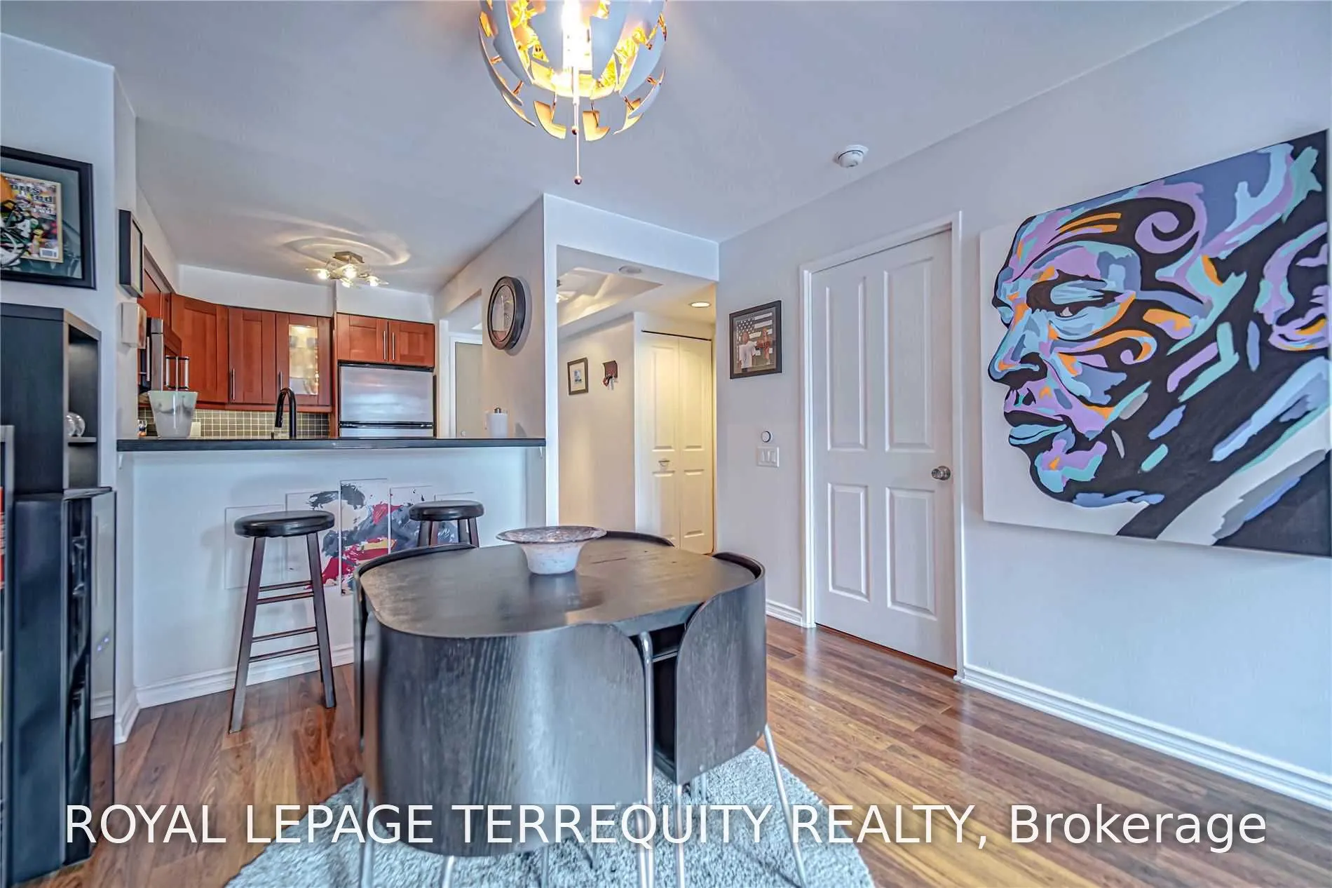 942 Yonge Street #319