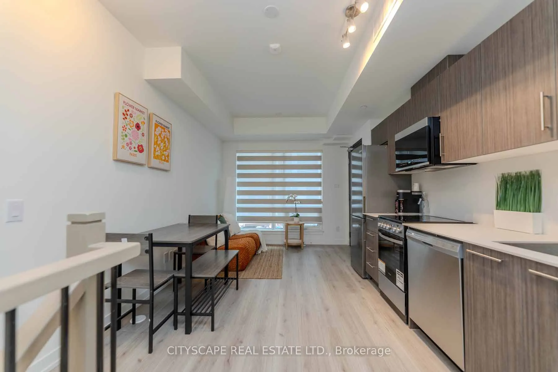 871 Sheppard Avenue W #46
