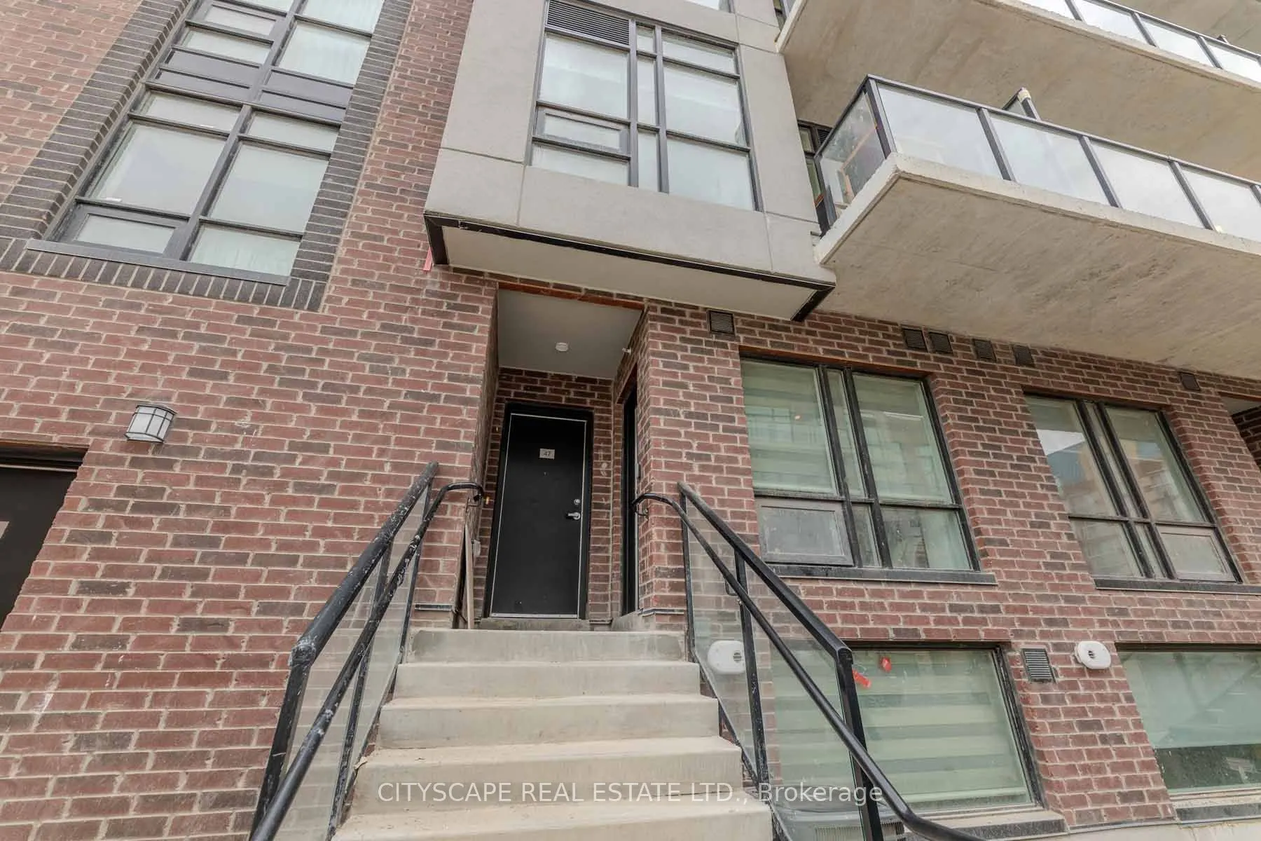 871 Sheppard Avenue W #46